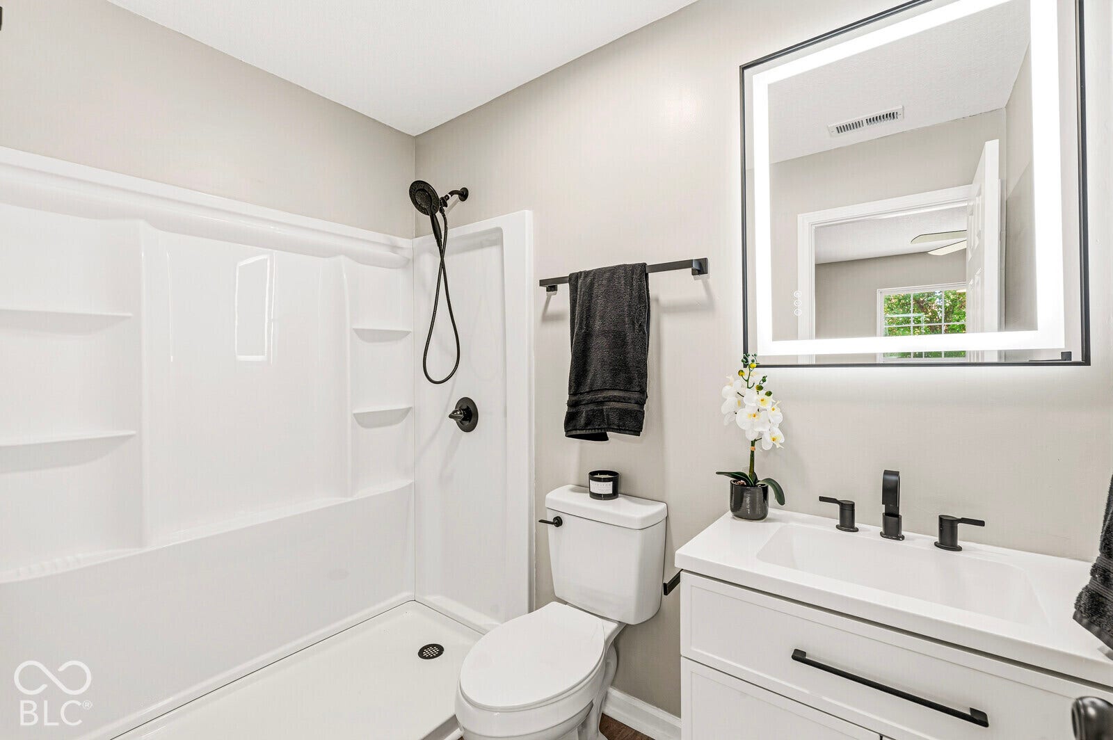 5517 Wood Hollow Drive, Indianapolis, IN 46239