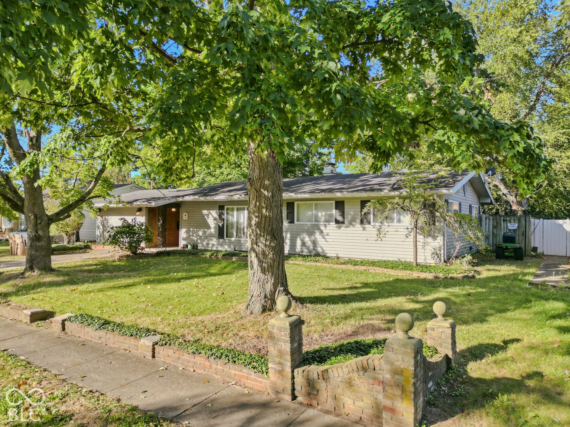 2820 Lucas Way, Columbus, IN 47203 2820 Lucas Way, Columbus, IN 47203