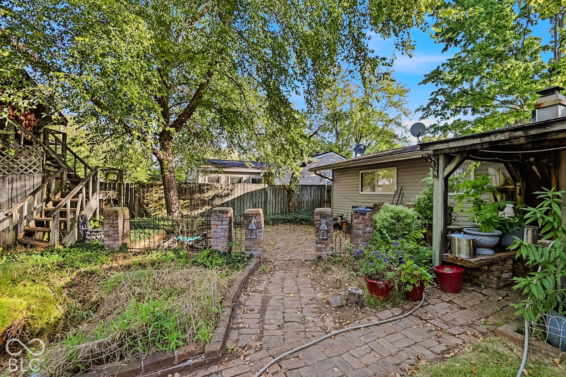 2820 Lucas Way, Columbus, IN 47203 2820 Lucas Way, Columbus, IN 47203