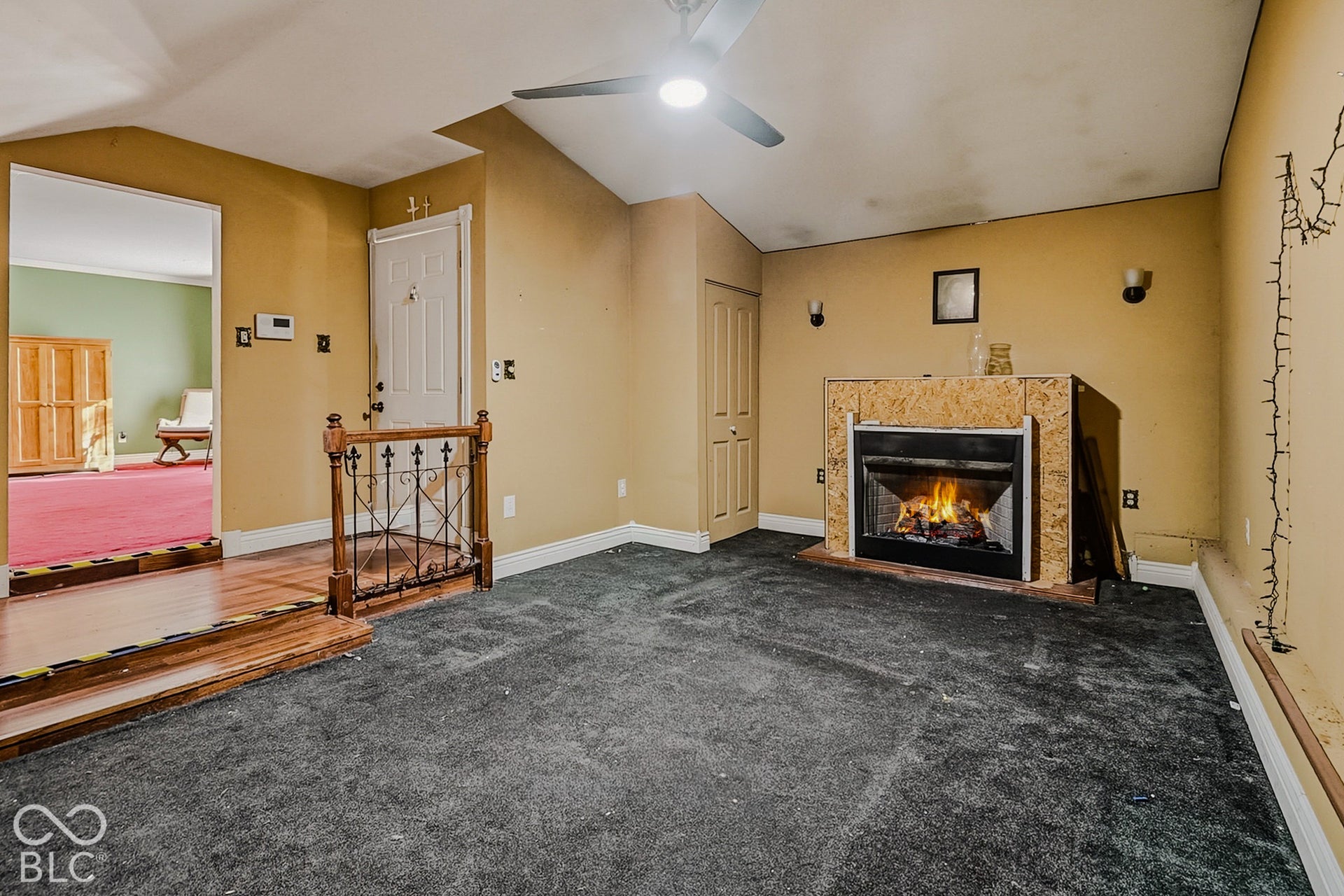 2820 Lucas Way, Columbus, IN 47203 2820 Lucas Way, Columbus, IN 47203