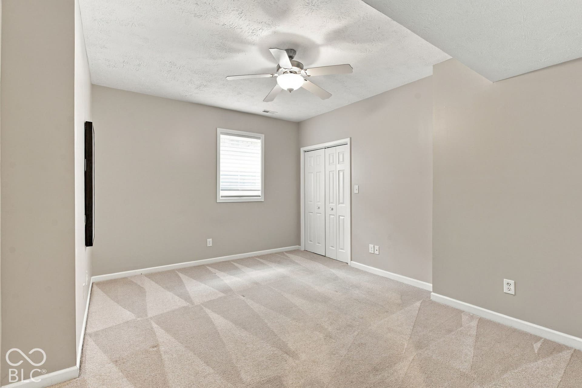12677 Treaty Line Street, Carmel, IN 46032