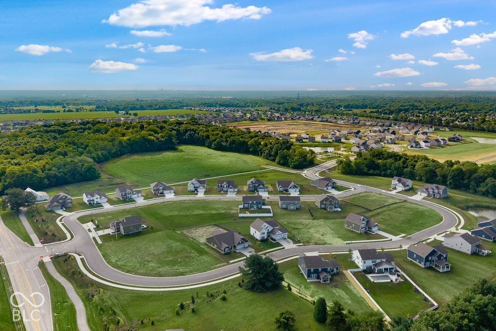Hidden Hills Community