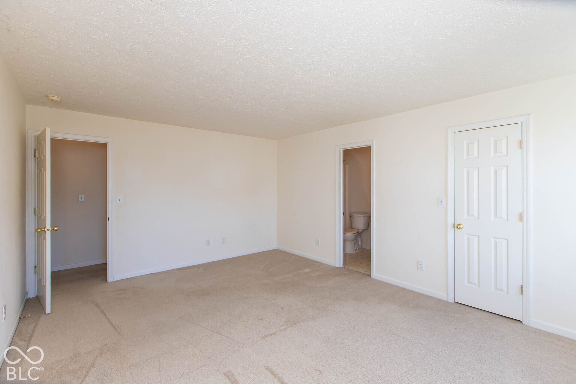 8113 Sydney Lane, Avon, IN 46123