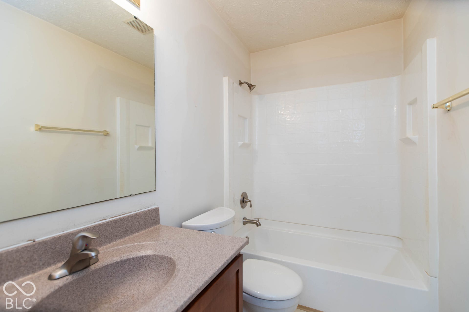 8113 Sydney Lane, Avon, IN 46123