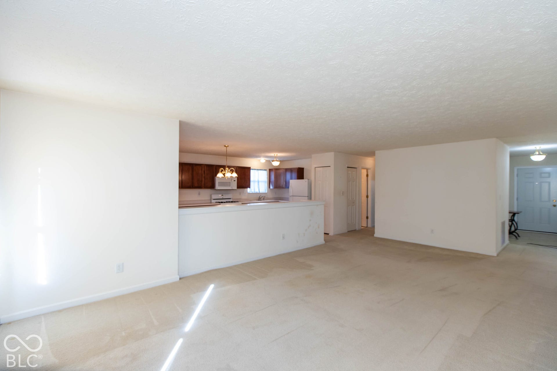 8113 Sydney Lane, Avon, IN 46123