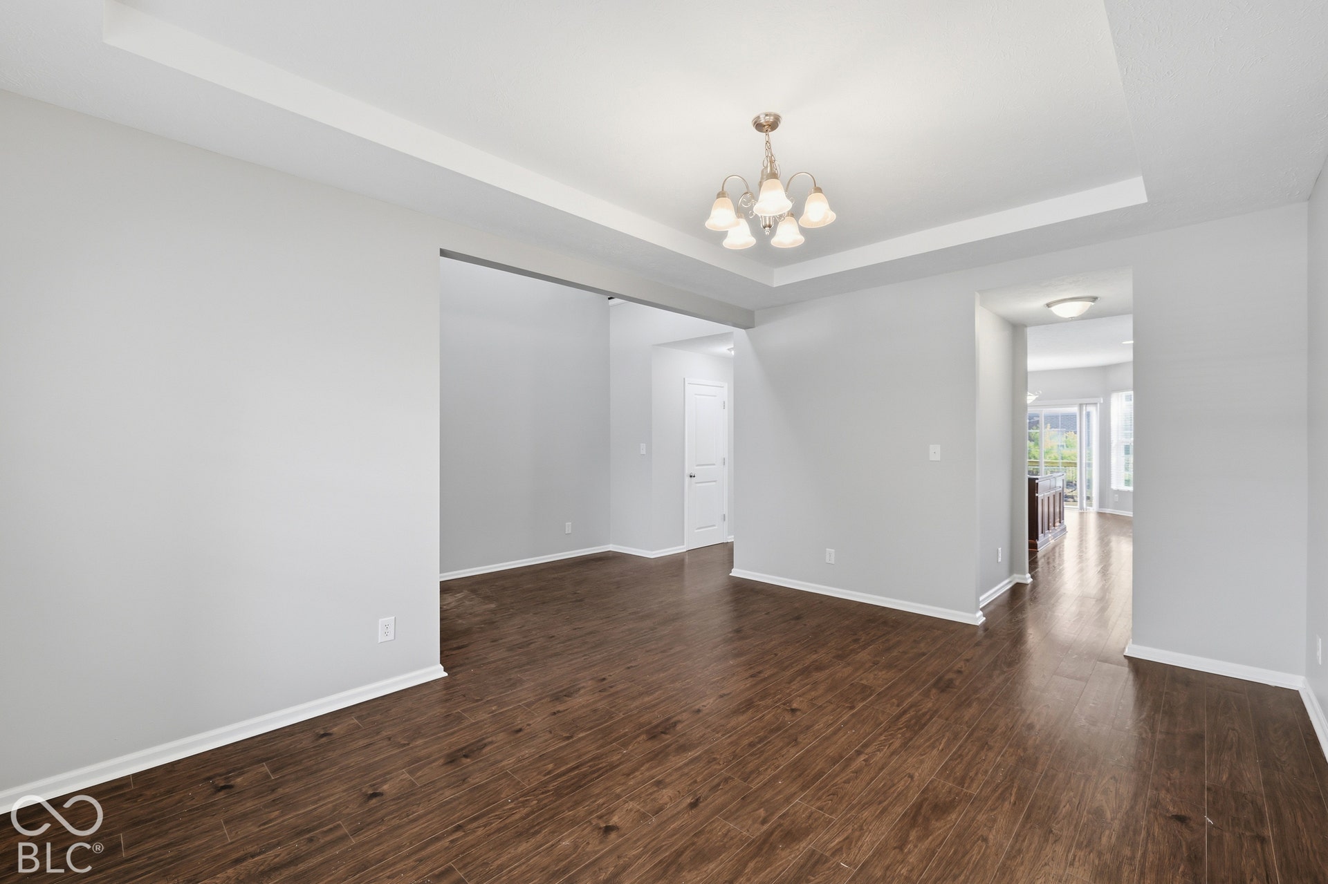 8110 Eskerban Drive, Avon, IN 46123