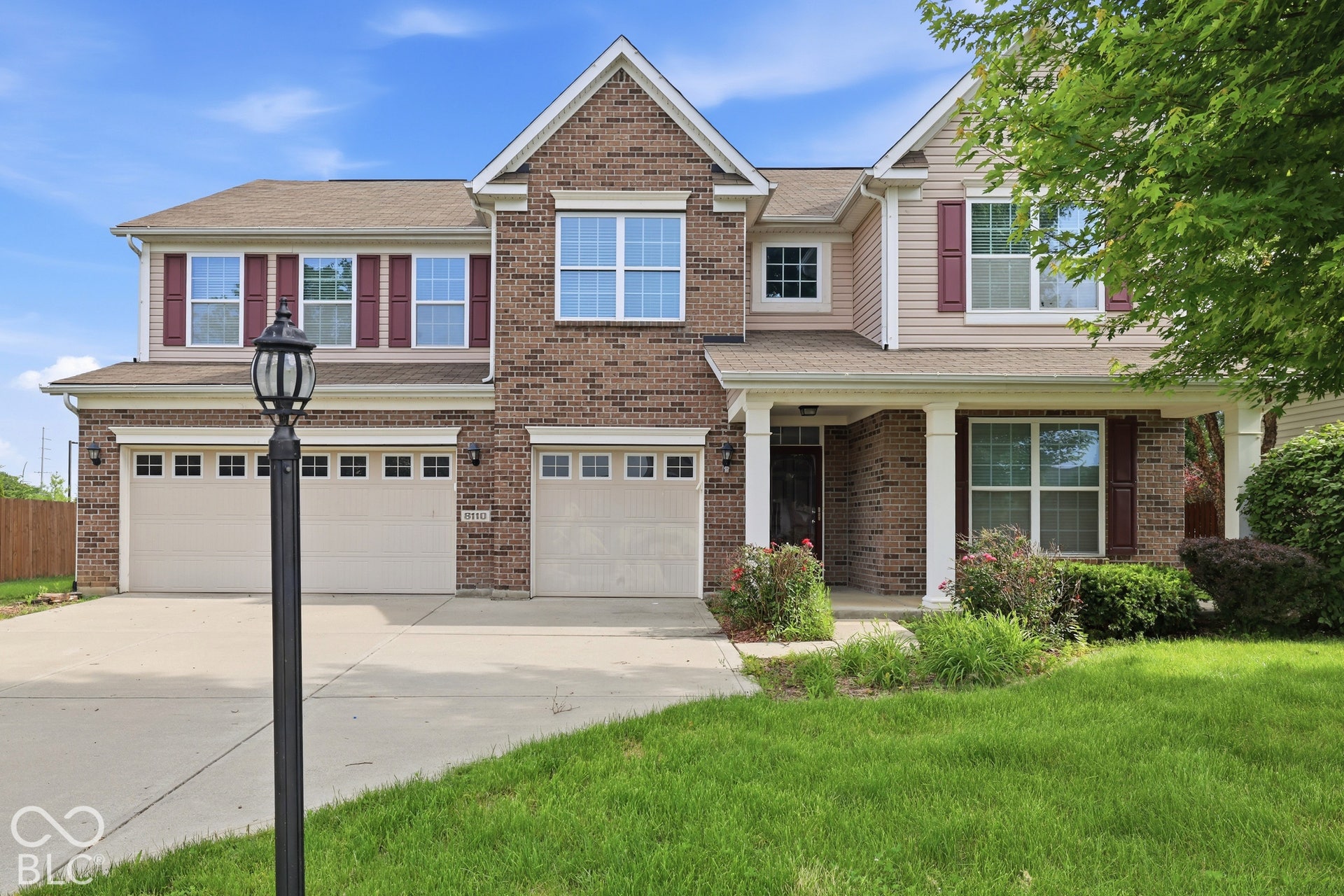 8110 Eskerban Drive, Avon, IN 46123