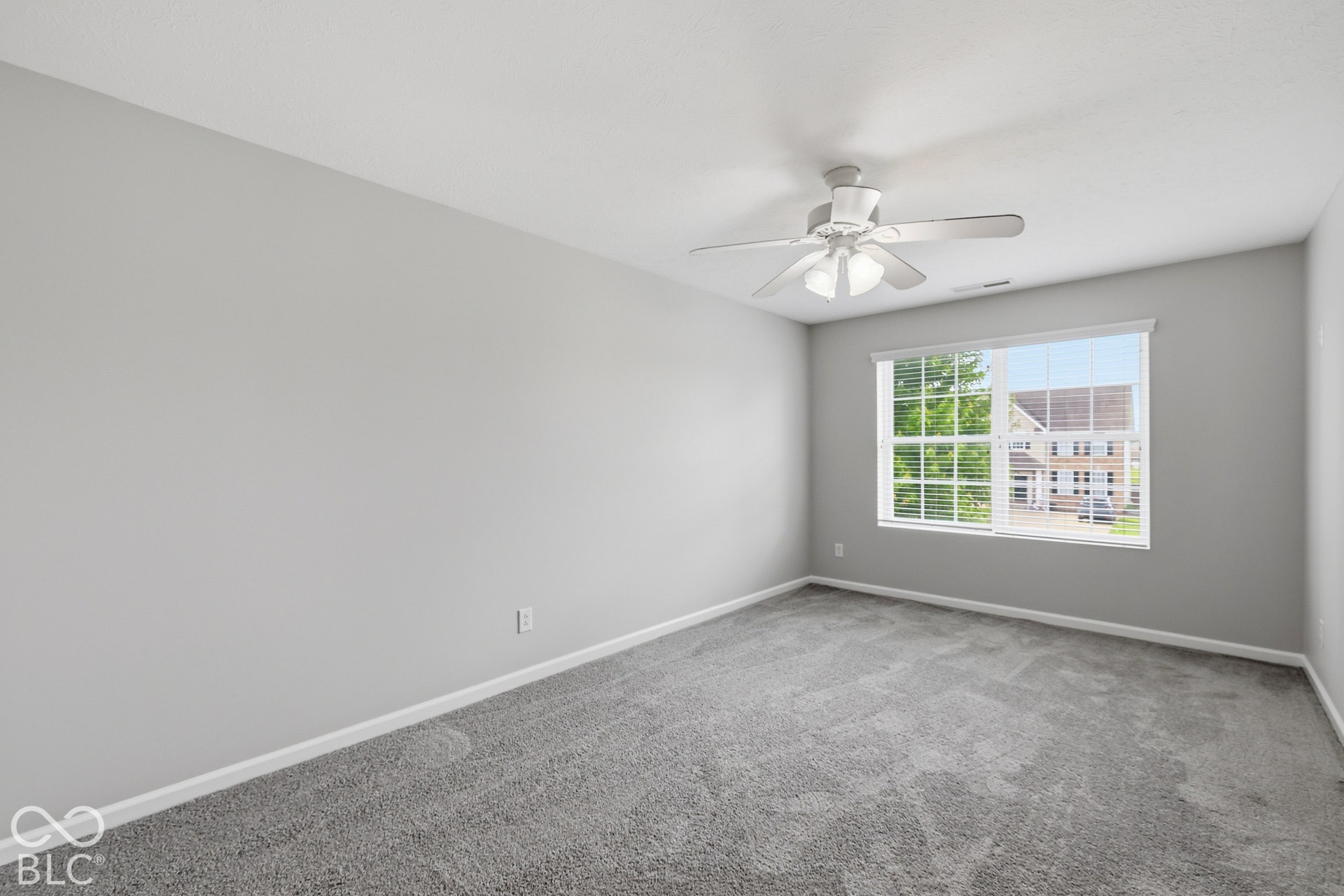 8110 Eskerban Drive, Avon, IN 46123