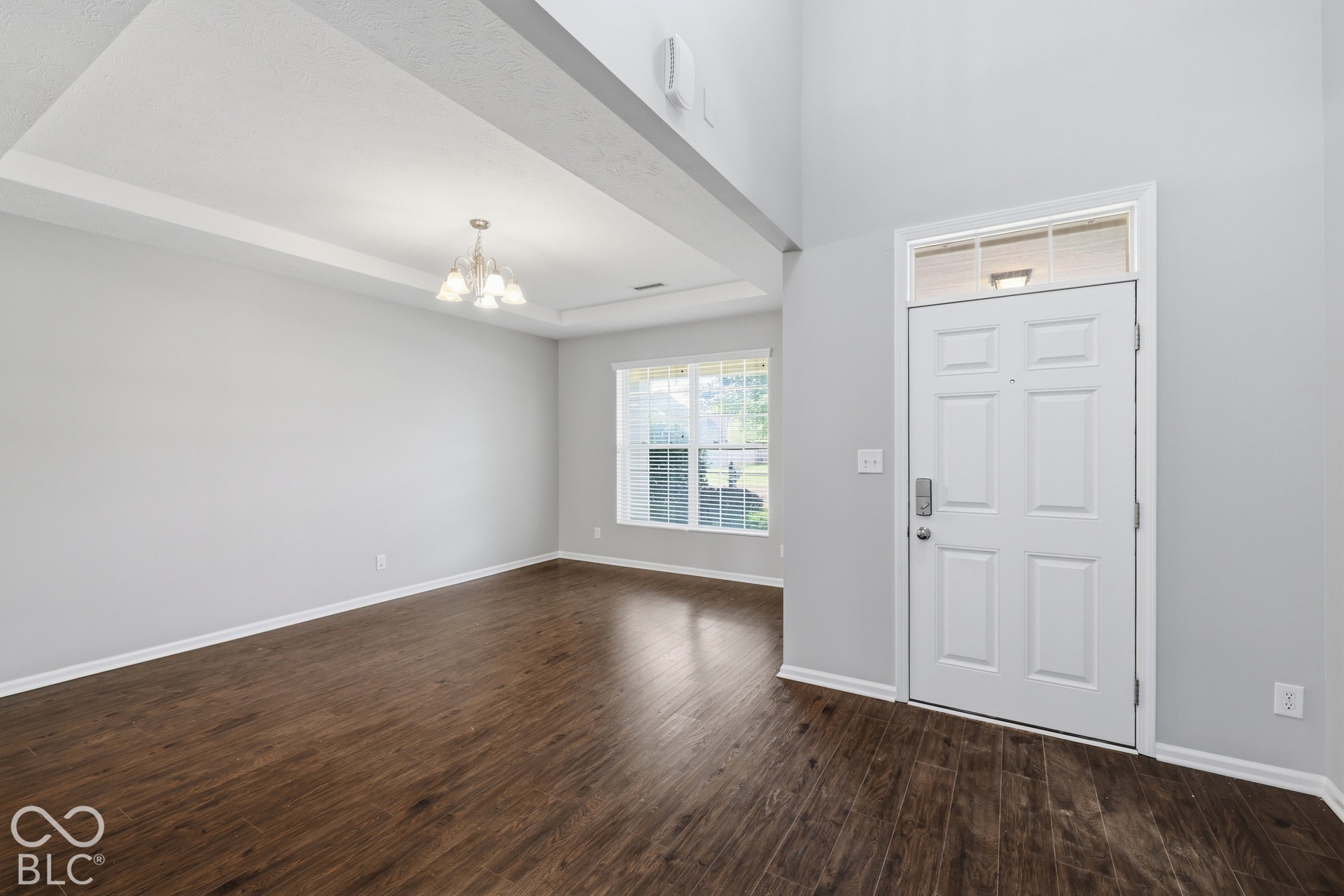 8110 Eskerban Drive, Avon, IN 46123
