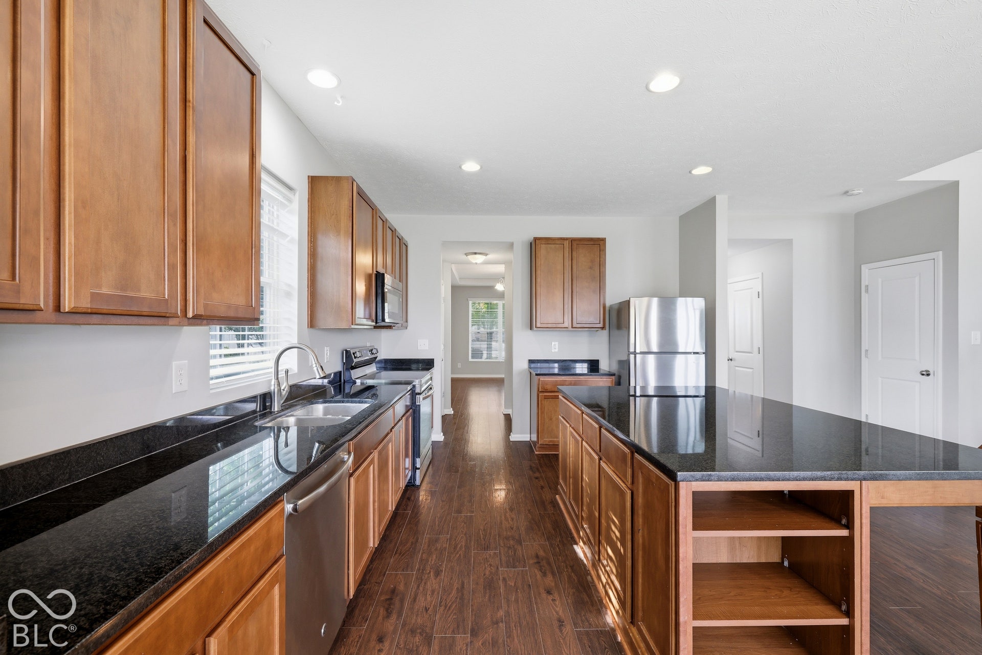 8110 Eskerban Drive, Avon, IN 46123