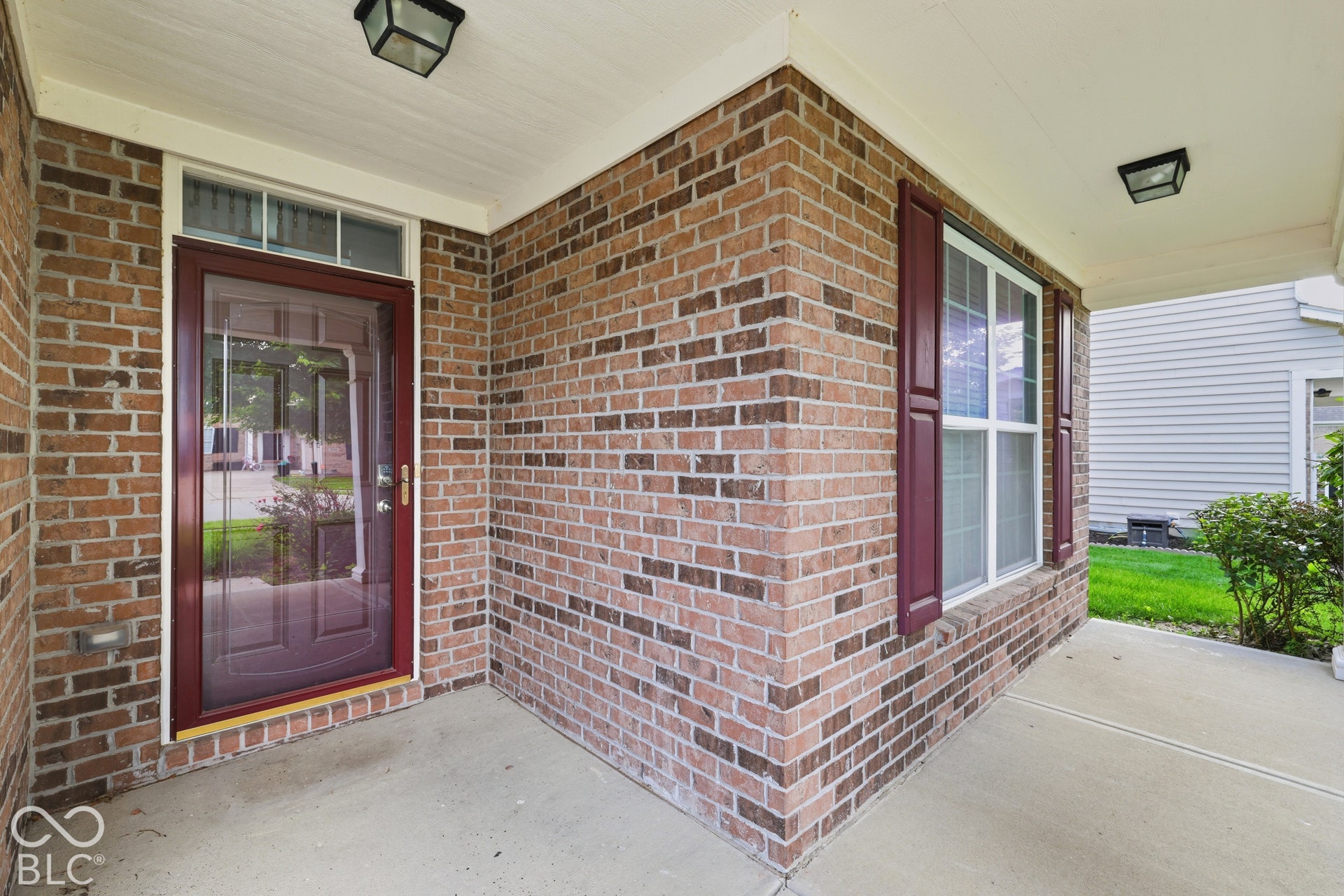 8110 Eskerban Drive, Avon, IN 46123