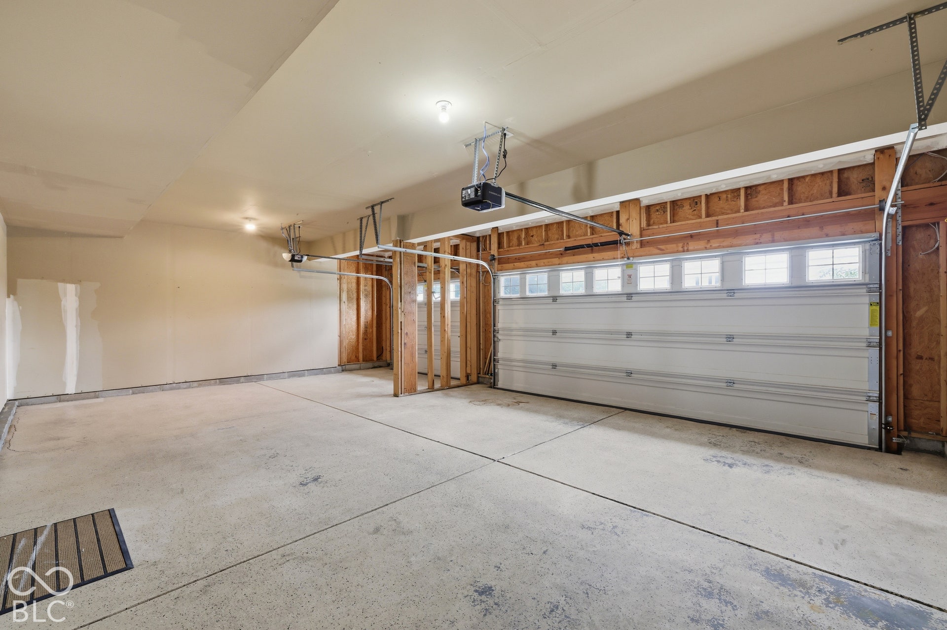 8110 Eskerban Drive, Avon, IN 46123