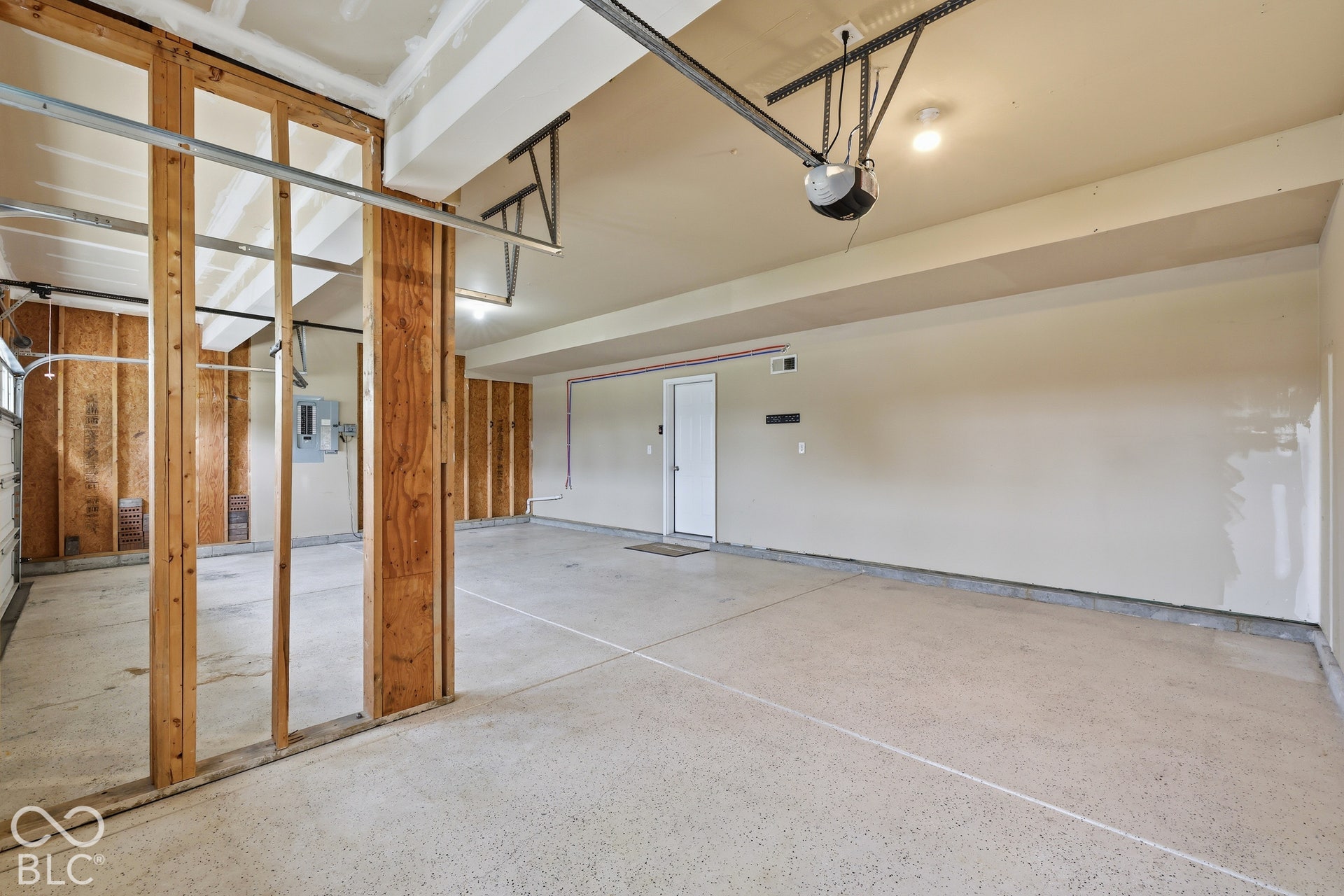8110 Eskerban Drive, Avon, IN 46123