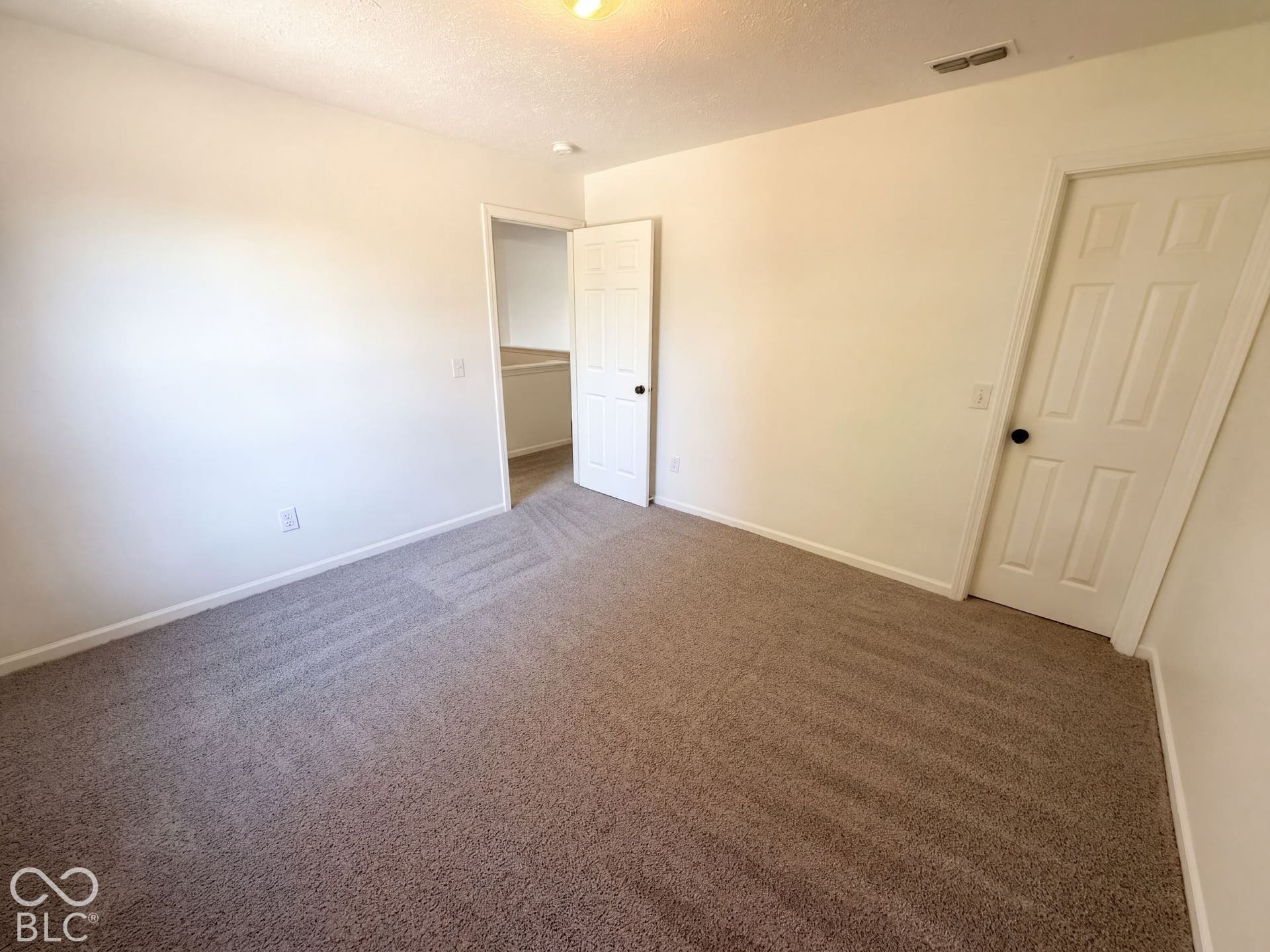 19448 Roudebush Boulevard, Noblesville, IN 46060 19448 Roudebush Boulevard, Noblesville, IN 46060
