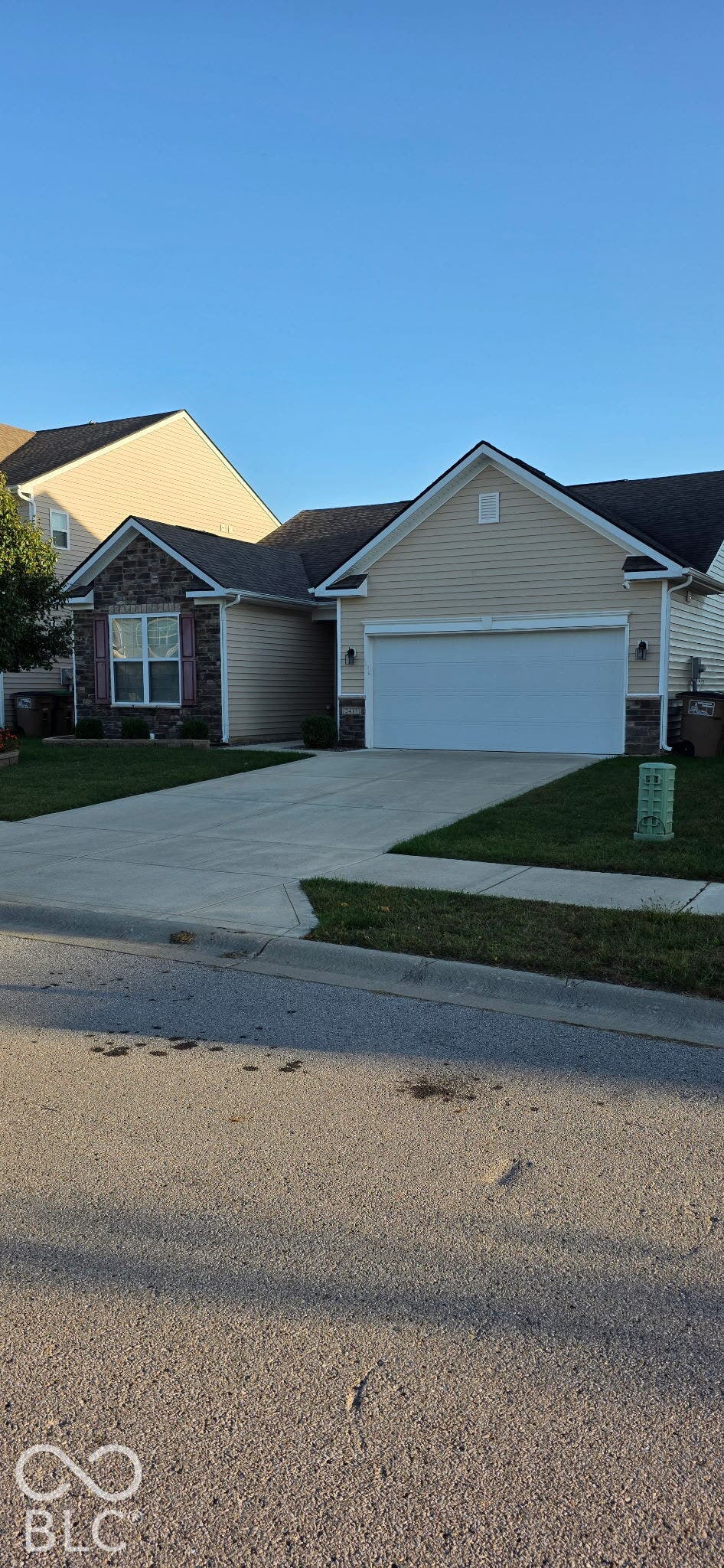 2417 Creekland Drive, Columbus, IN 47201