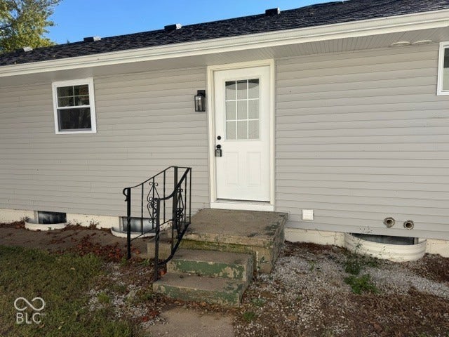 8499 S State Road 71, Dana, IN 47847