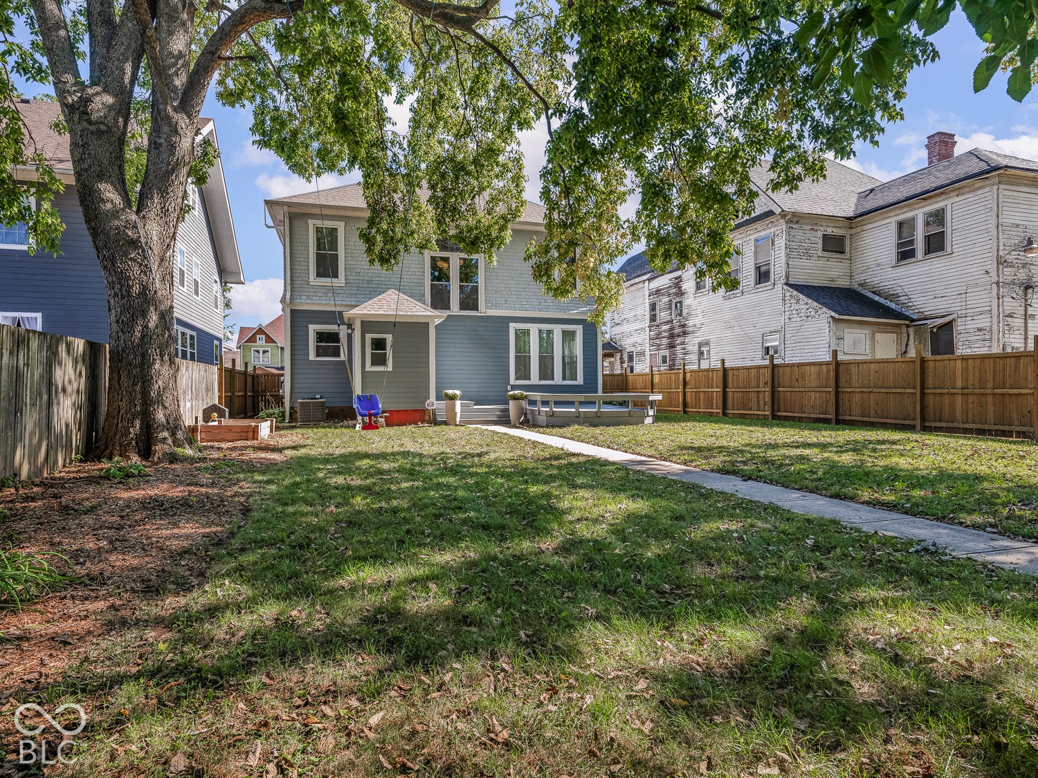 2610 N College Avenue, Indianapolis, IN 46205