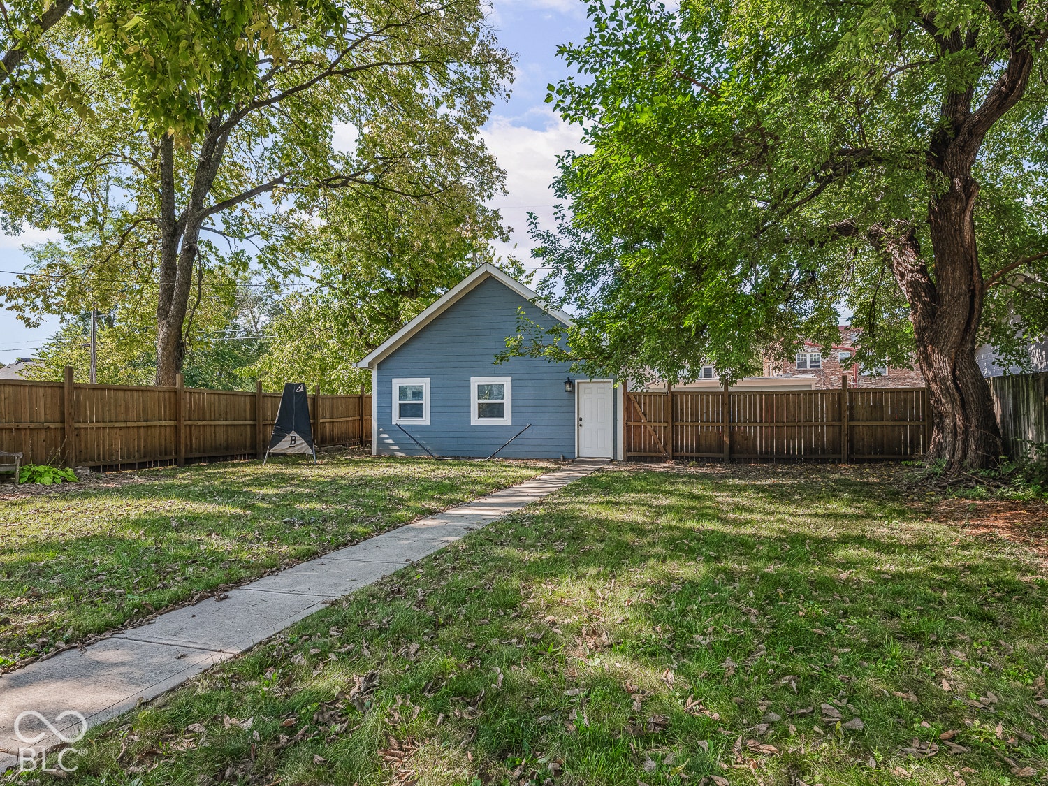 2610 N College Avenue, Indianapolis, IN 46205