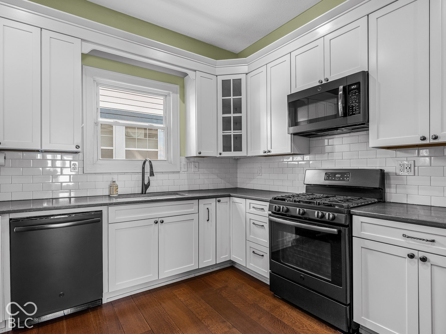 2610 N College Avenue, Indianapolis, IN 46205