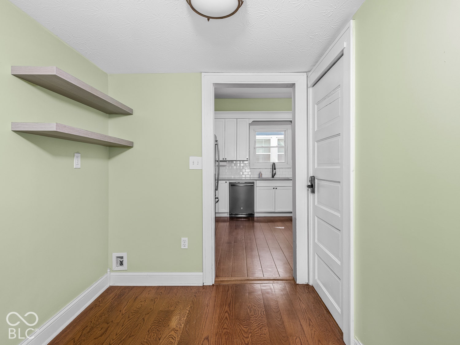 2610 N College Avenue, Indianapolis, IN 46205