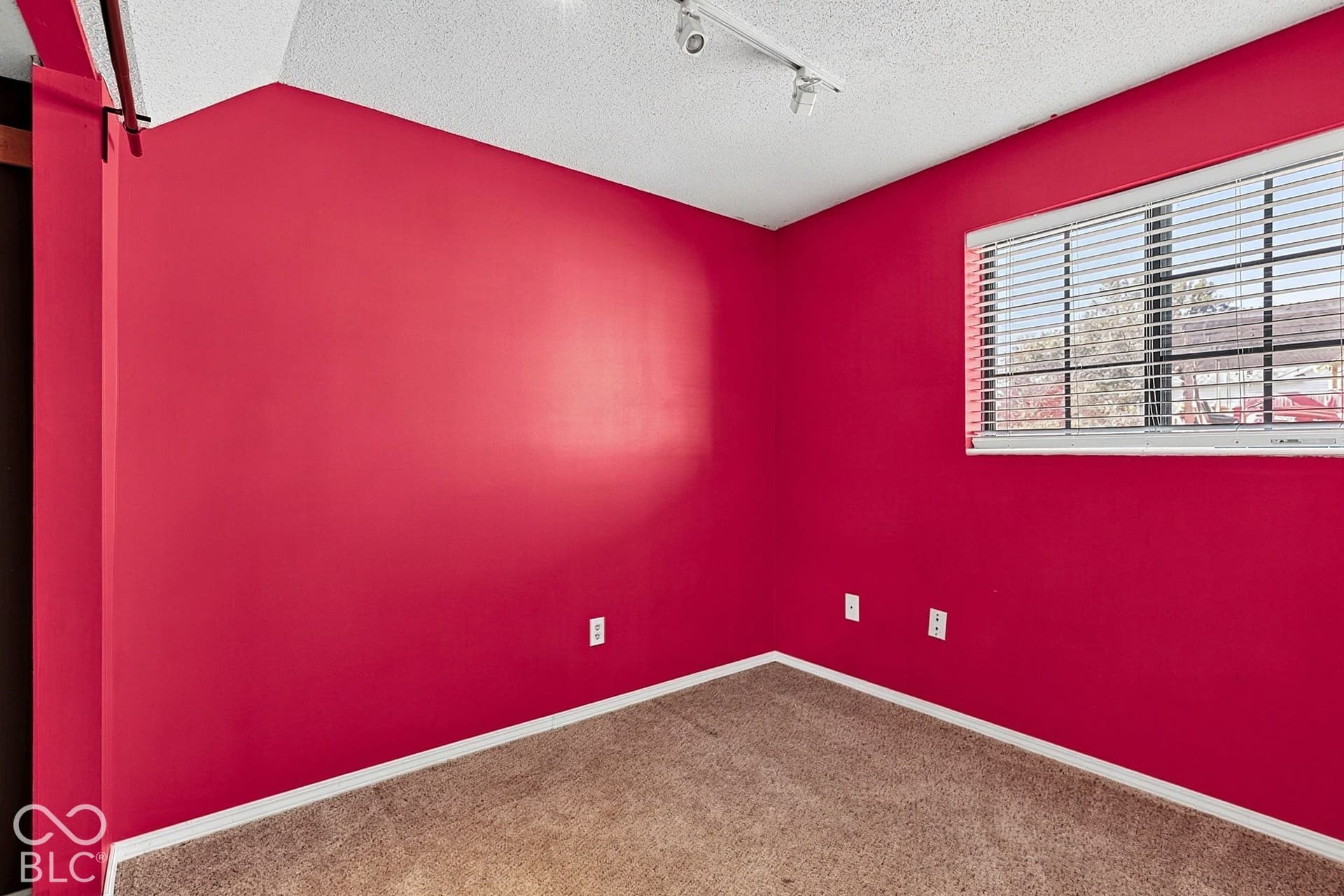 10803 Lupine Lane, Fort Wayne, IN 46804