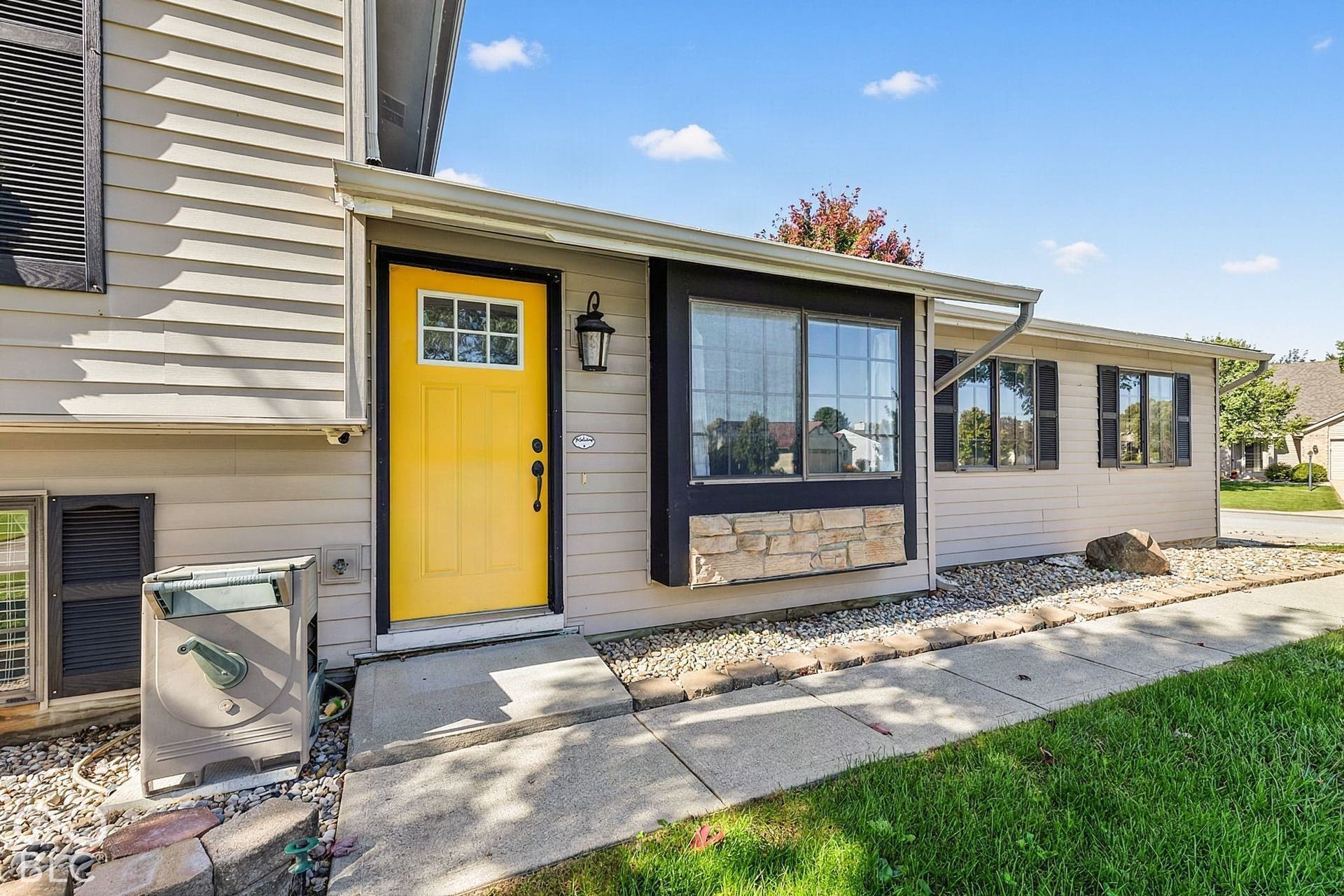 10803 Lupine Lane, Fort Wayne, IN 46804