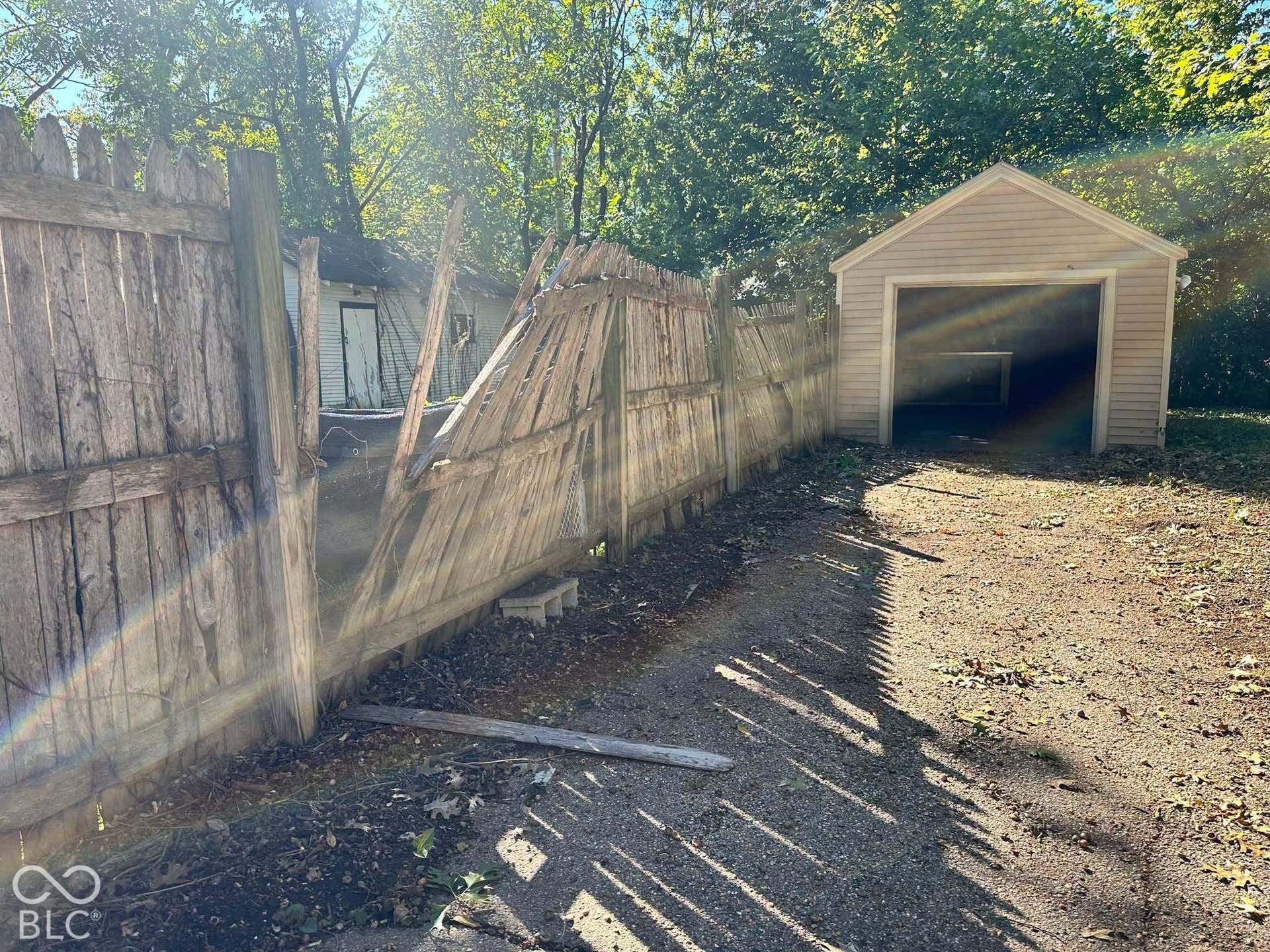 4626 Kingsley Drive, Indianapolis, IN 46205 4626 Kingsley Drive, Indianapolis, IN 46205