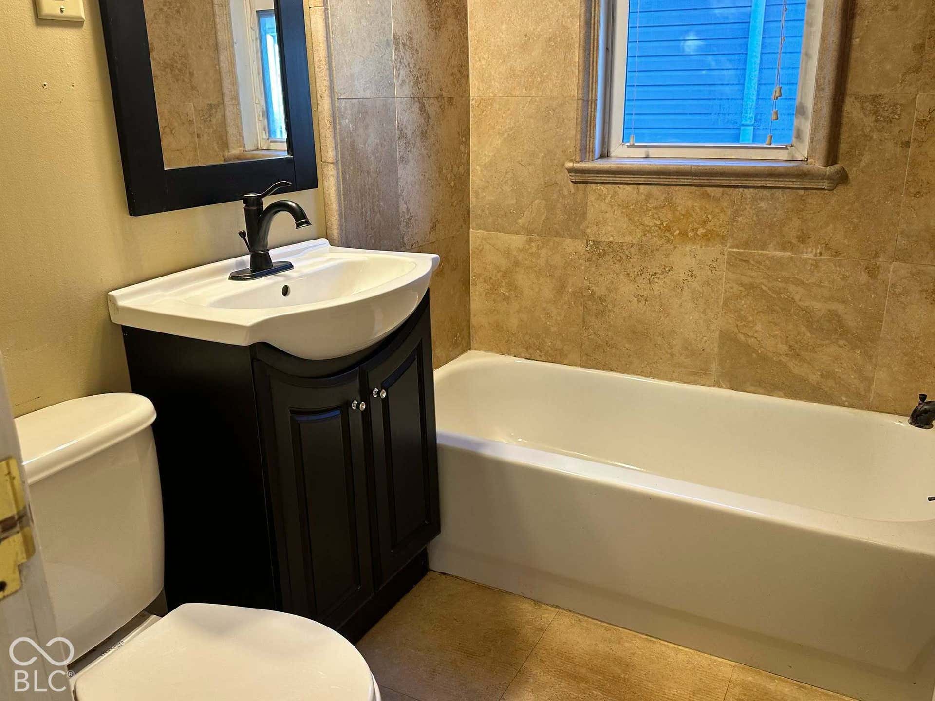 4626 Kingsley Drive, Indianapolis, IN 46205 4626 Kingsley Drive, Indianapolis, IN 46205