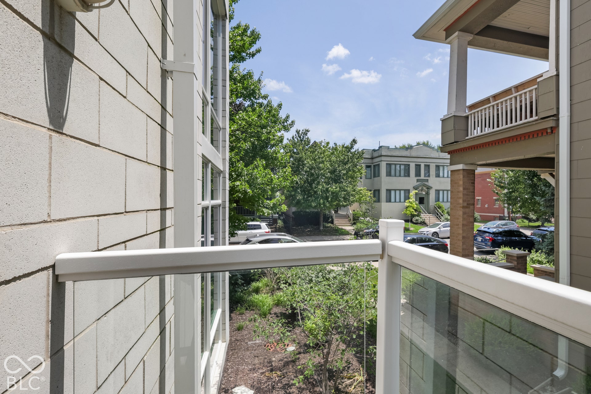 932 N Broadway Street, Indianapolis, IN 46202