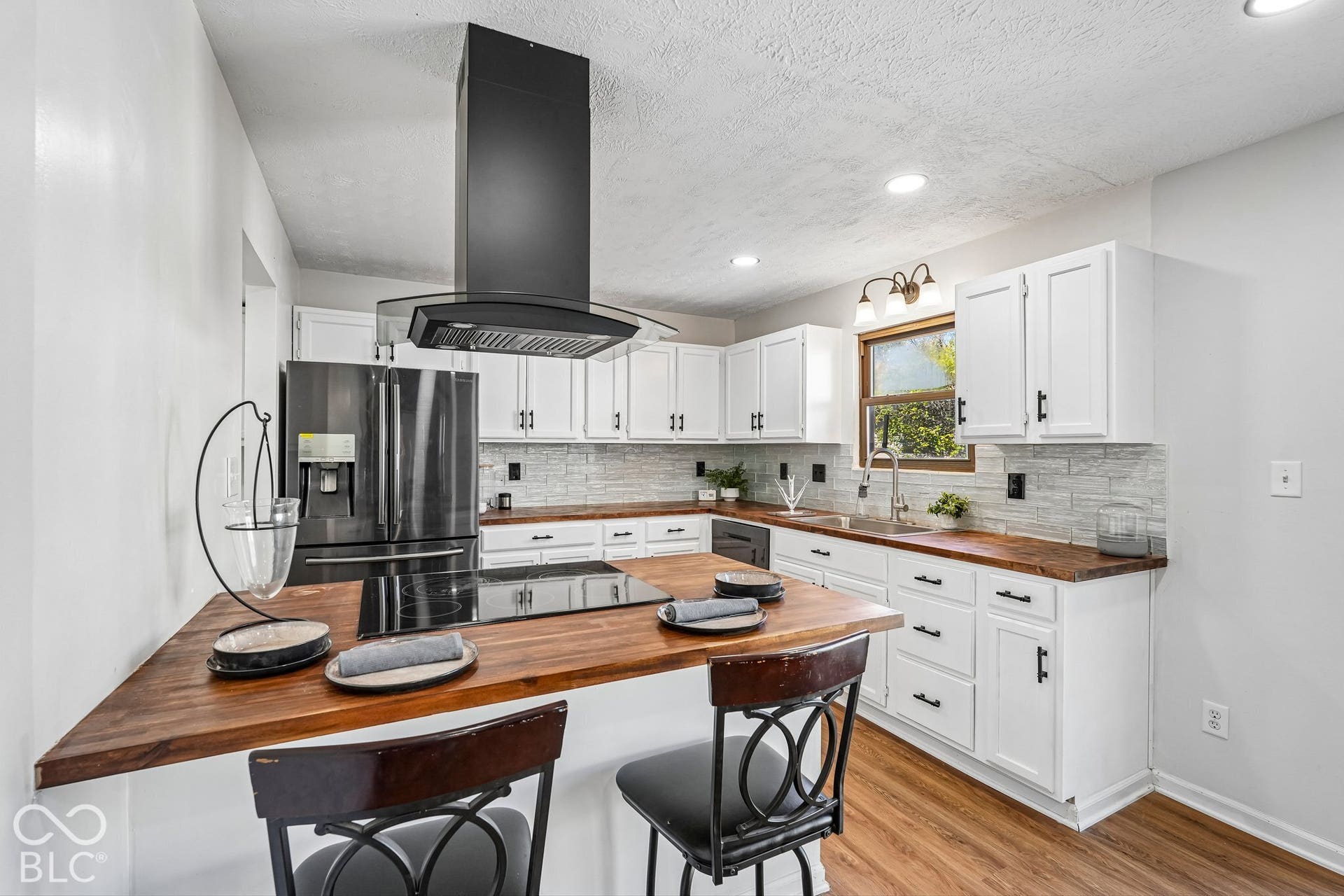 2943 Horse Hill West Drive, Indianapolis, IN 46214 Virtually Altered -