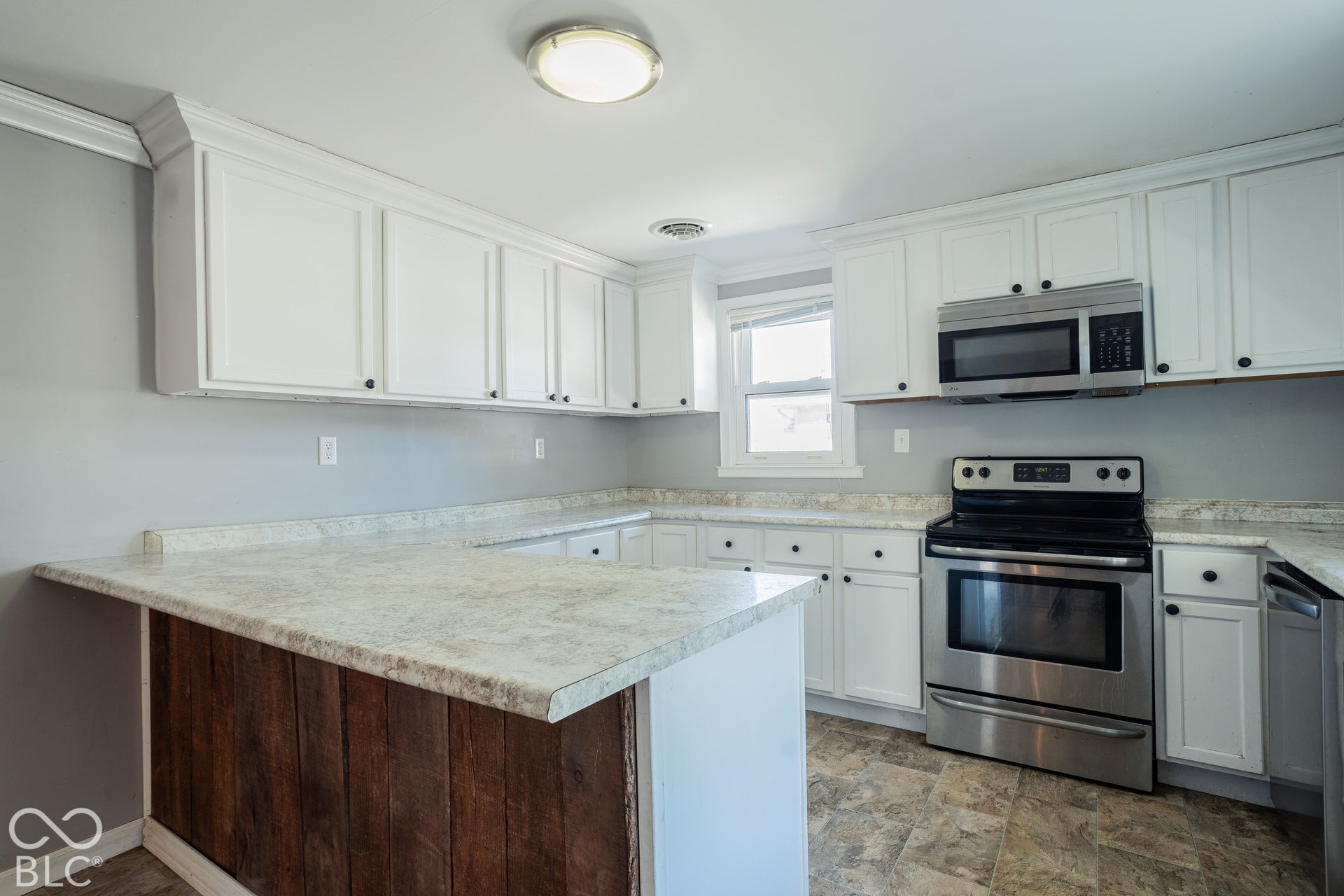 113 S Harrison Street, Knightstown, IN 46148