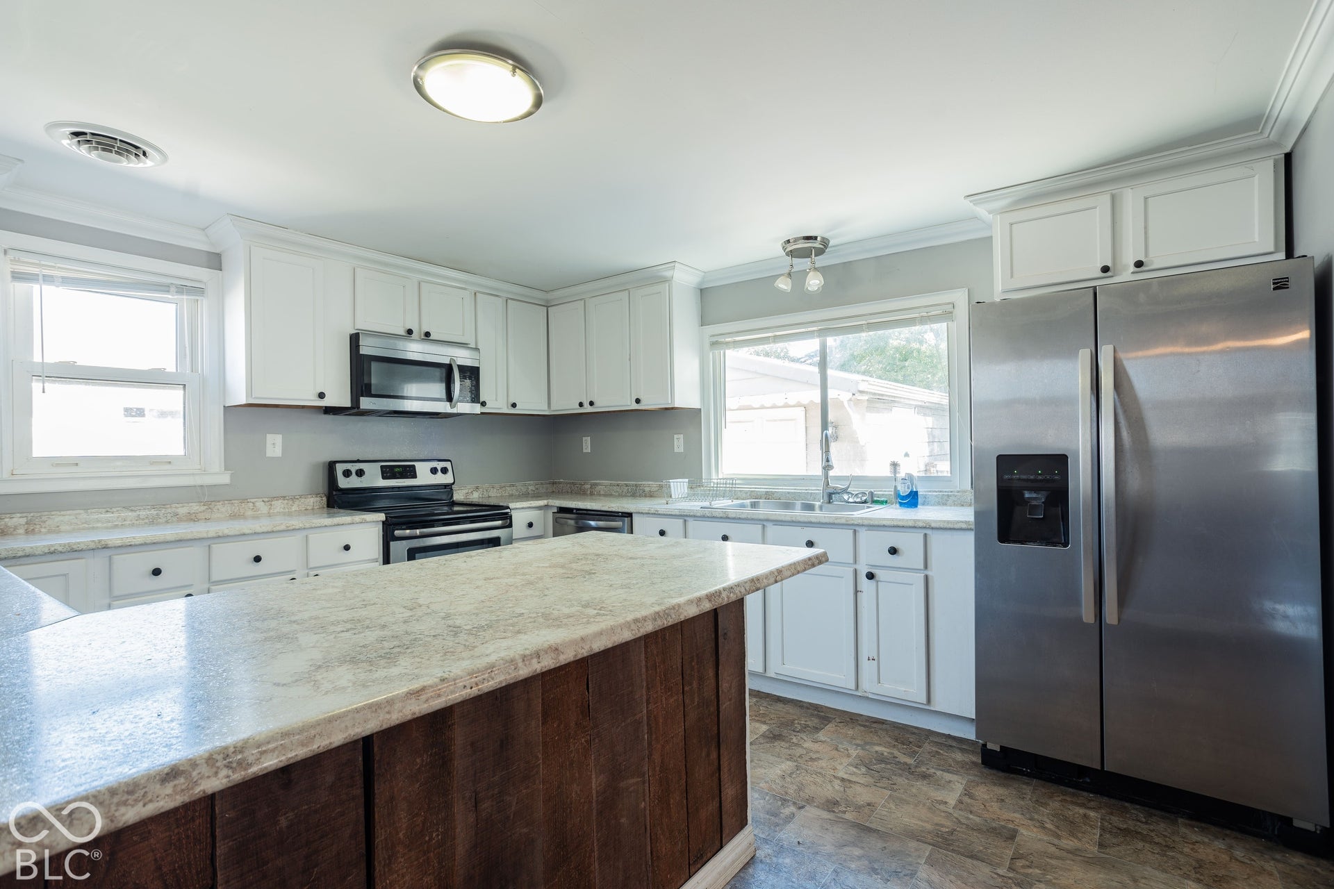 113 S Harrison Street, Knightstown, IN 46148