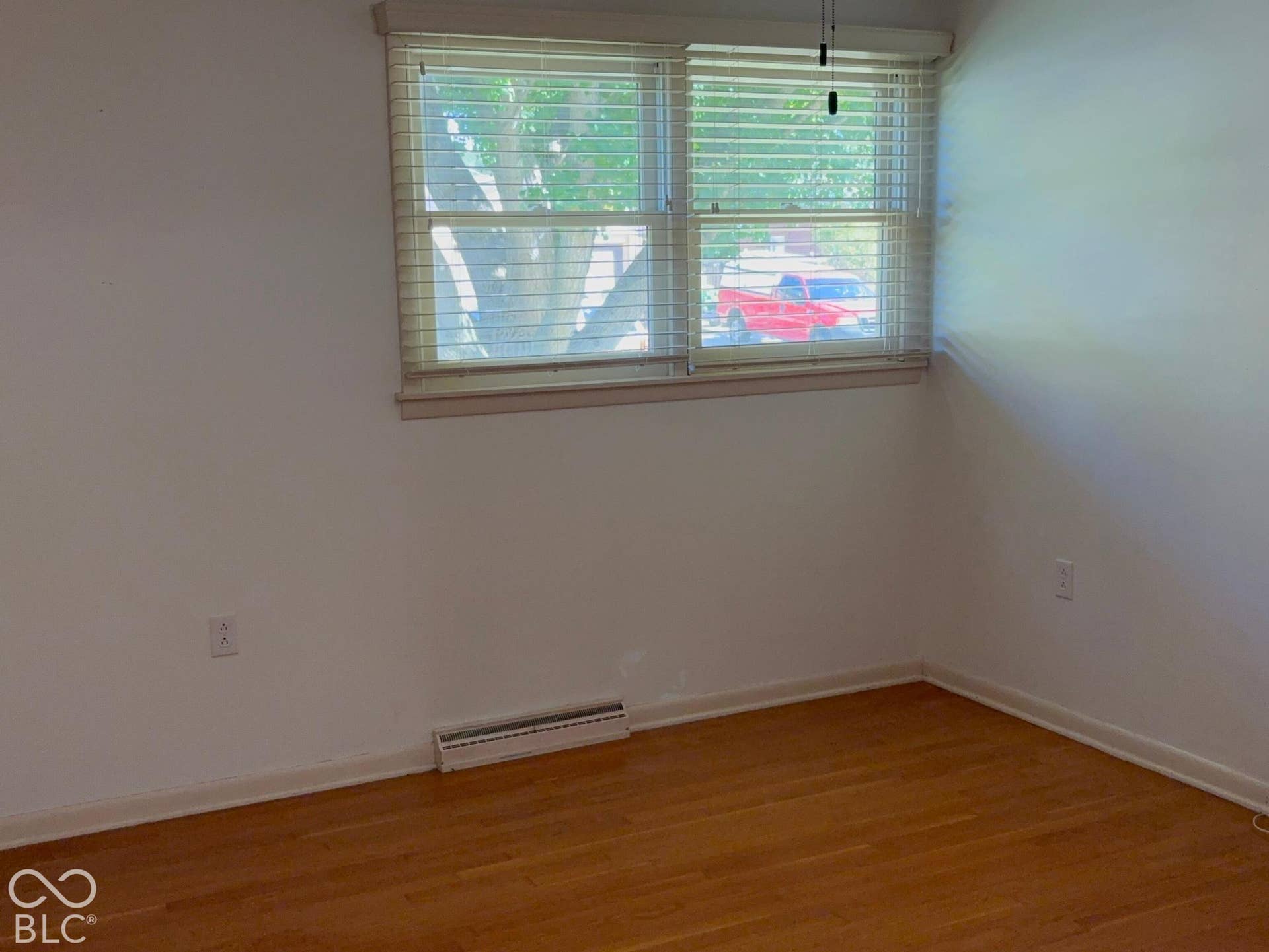 2820 Jordan Drive, Columbus, IN 47203