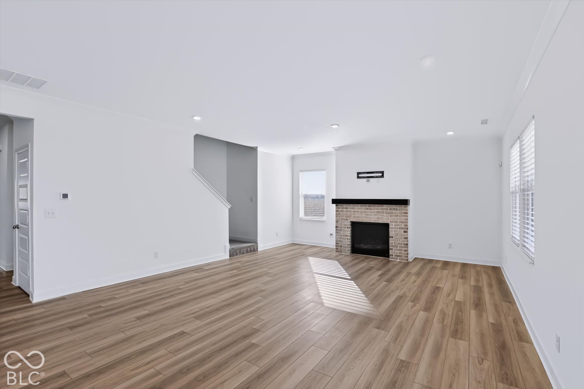 6638 Sugar Creek Lane, Whitestown, IN 46075