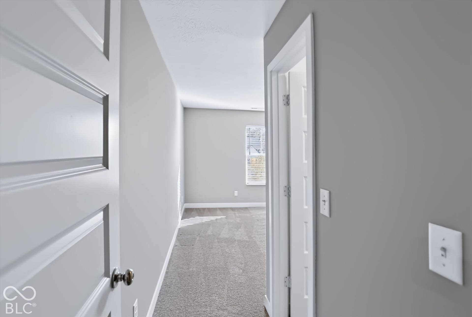 6638 Sugar Creek Lane, Whitestown, IN 46075