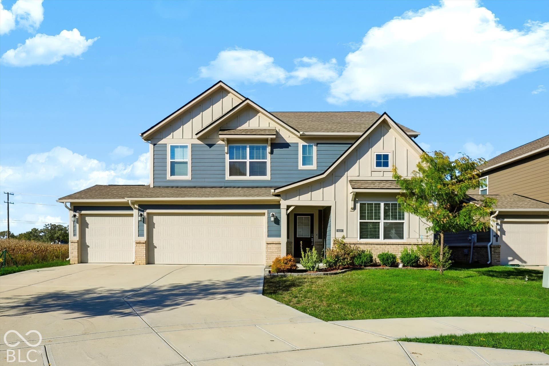 6638 Sugar Creek Lane, Whitestown, IN 46075