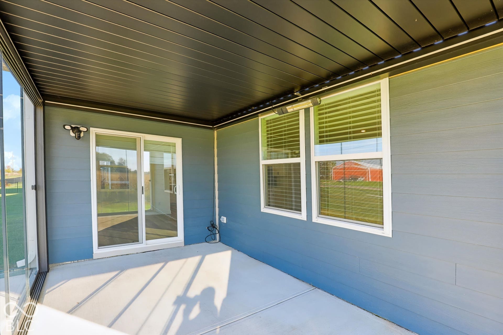6638 Sugar Creek Lane, Whitestown, IN 46075