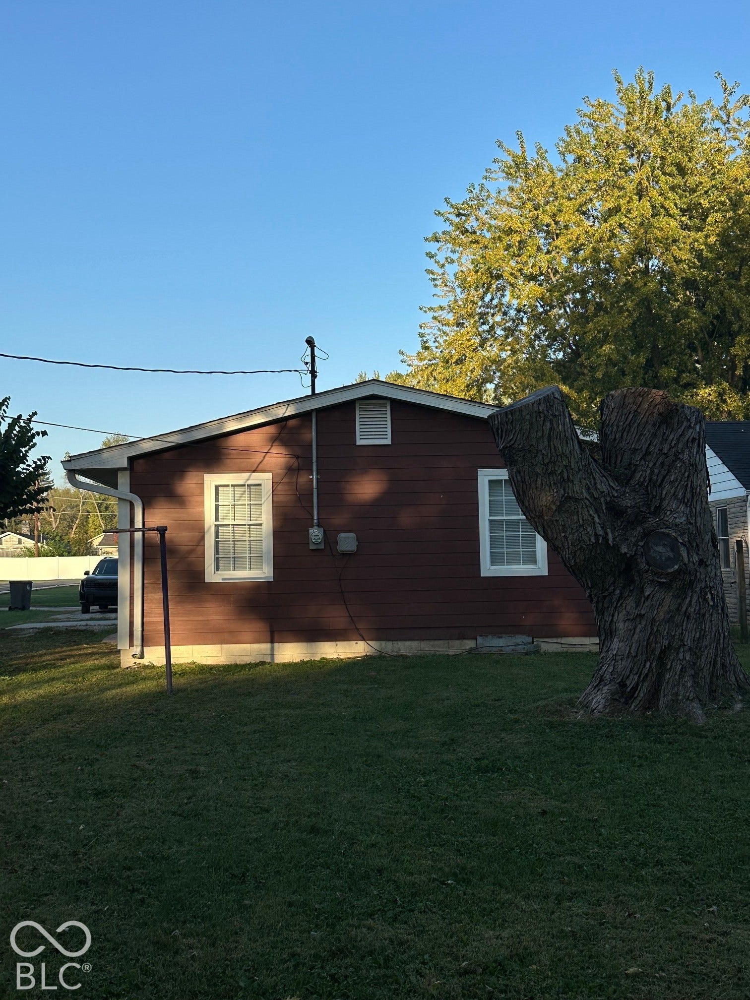 1025 S Roena, Indianapolis, IN 46241