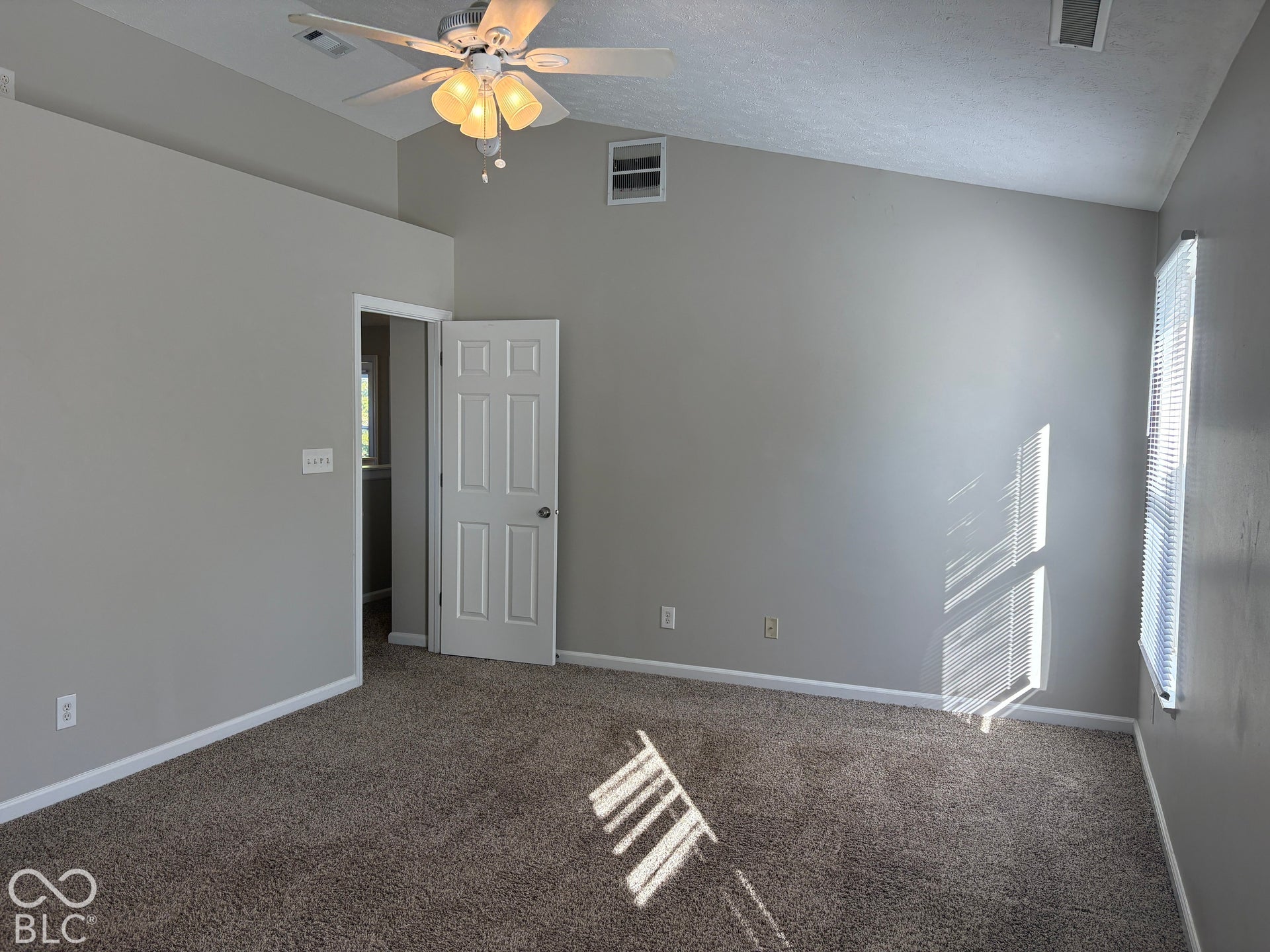 8221 Twin River Drive, Indianapolis, IN 46239