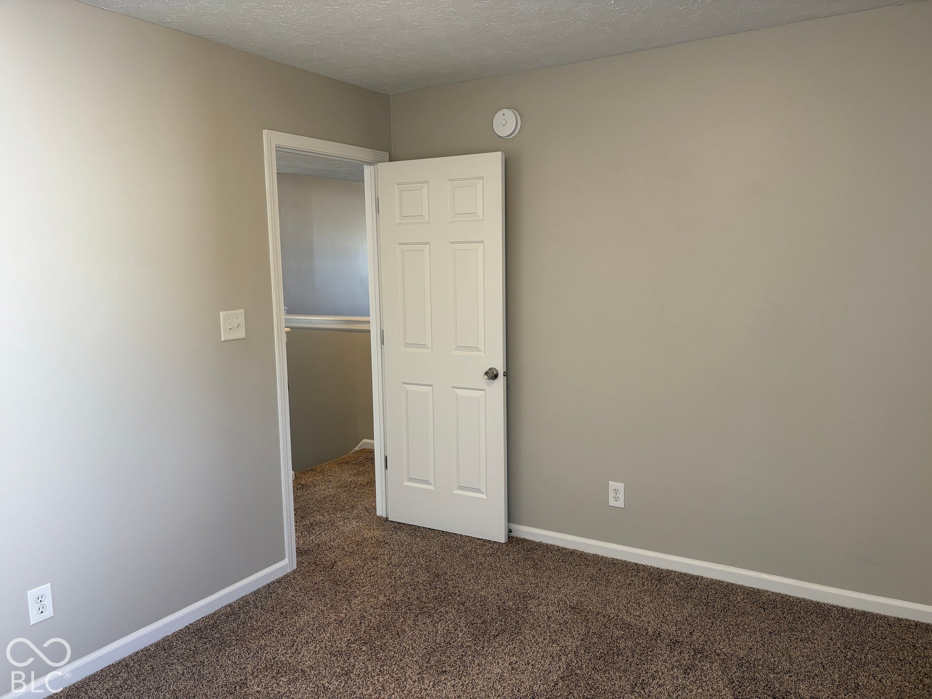 8221 Twin River Drive, Indianapolis, IN 46239