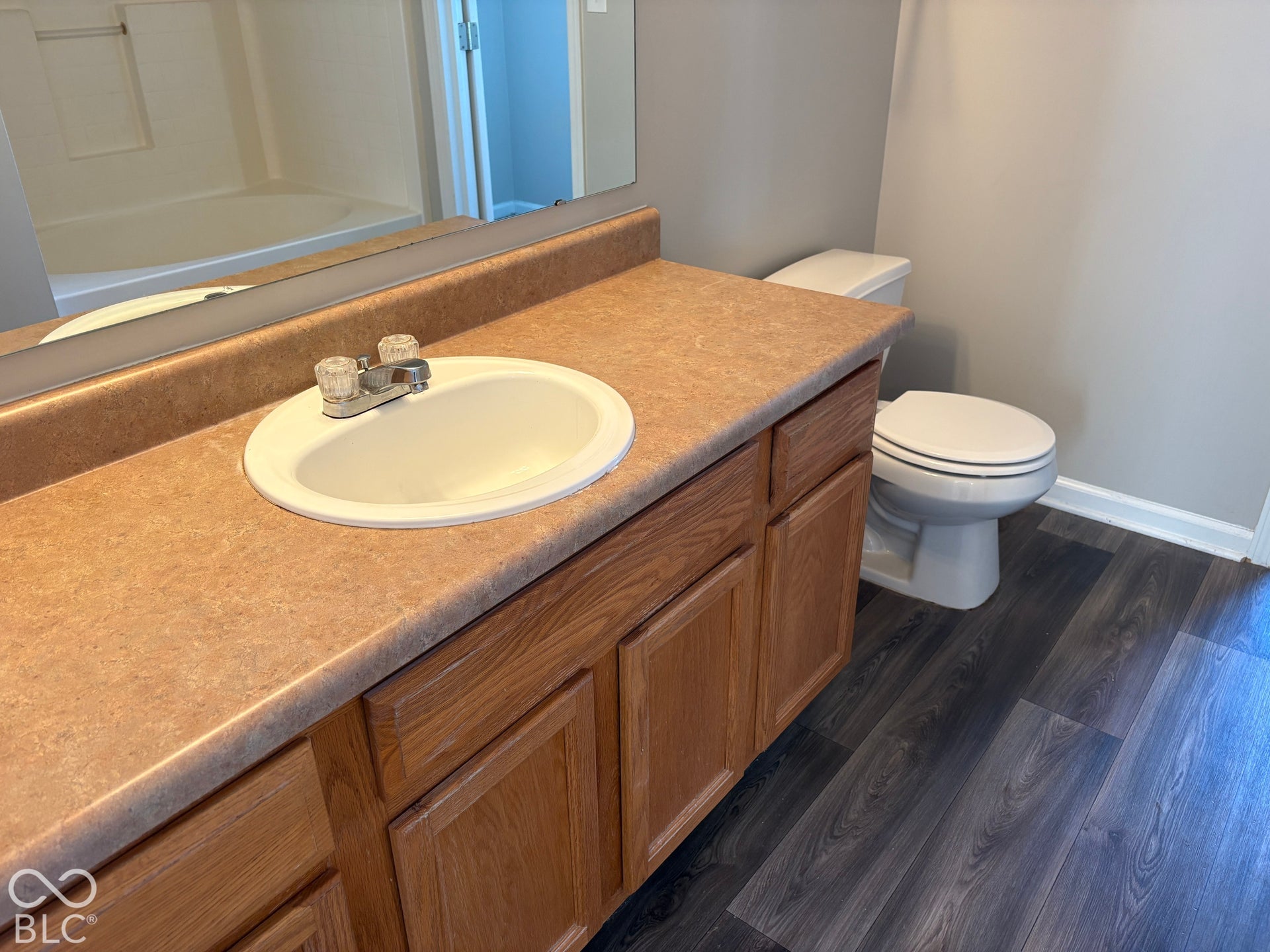 8221 Twin River Drive, Indianapolis, IN 46239