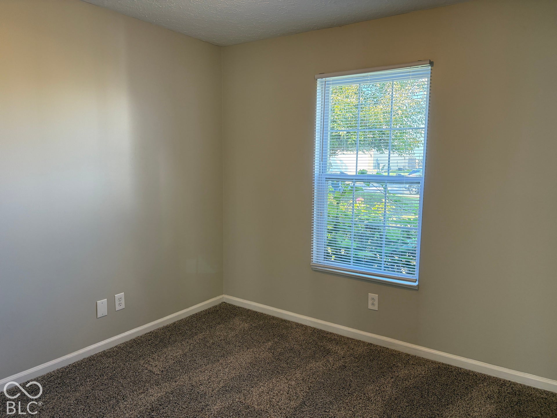 8221 Twin River Drive, Indianapolis, IN 46239