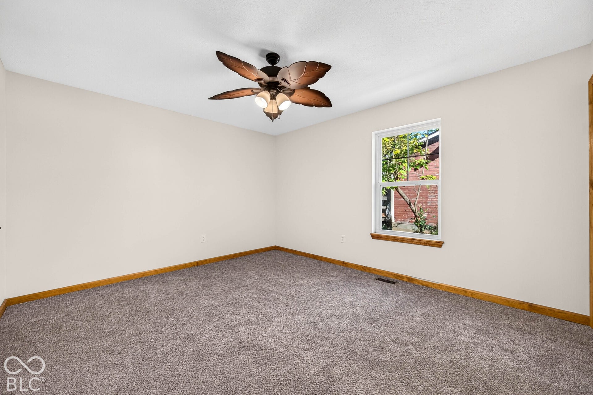 550 N Pine Street, Morgantown, IN 46160