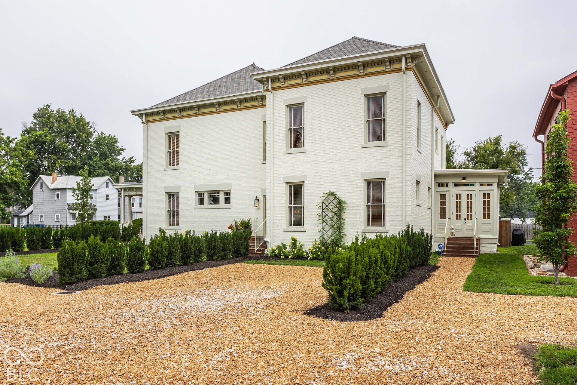 602 S 7th Street S, Terre Haute, IN 47807