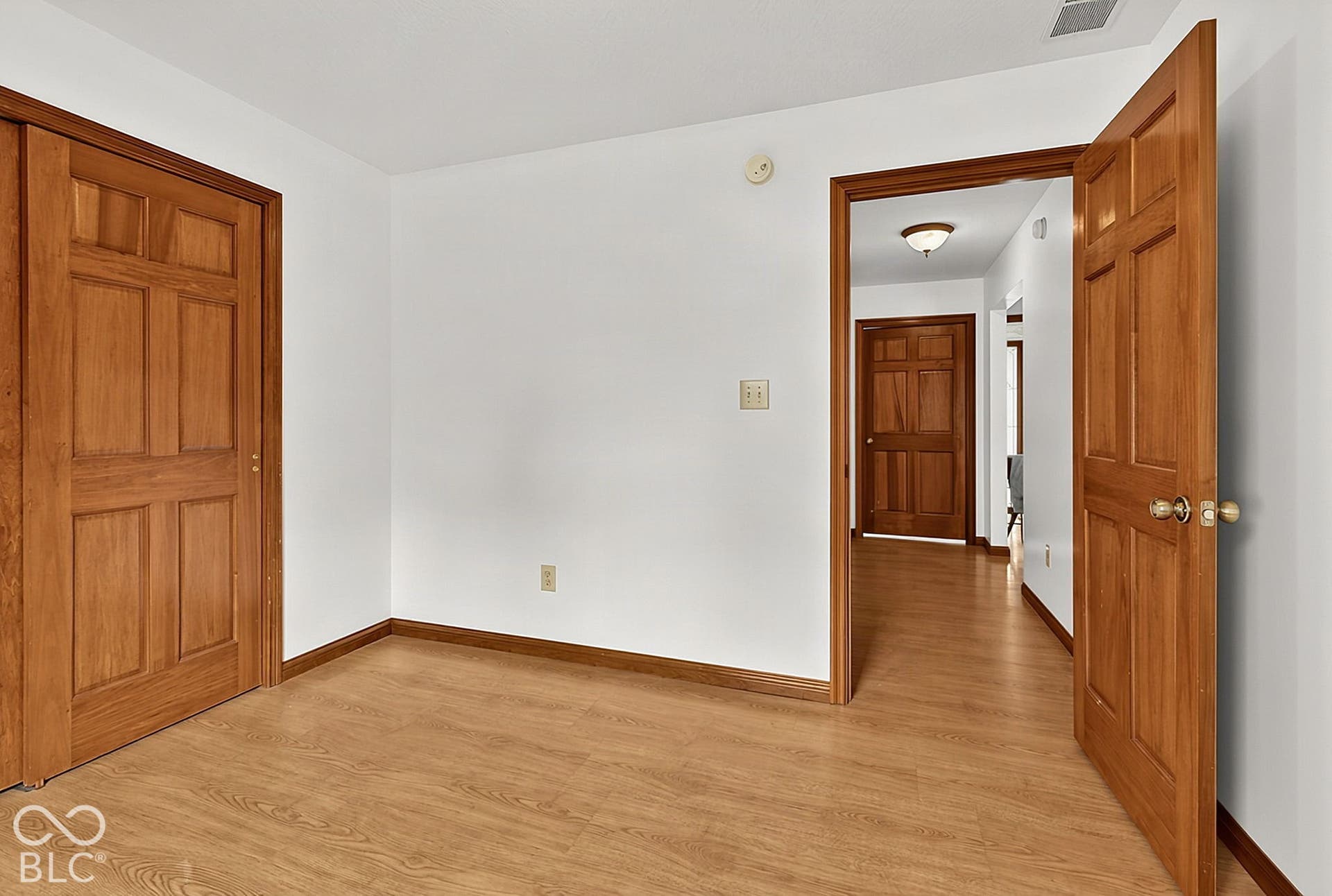 286 N Summerfield Drive N, Greenfield, IN 46140