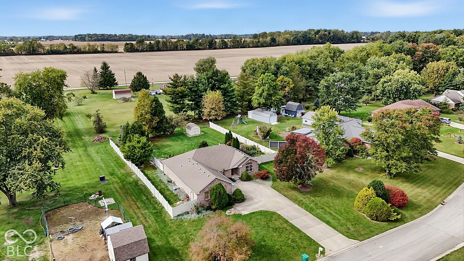 286 N Summerfield Drive N, Greenfield, IN 46140