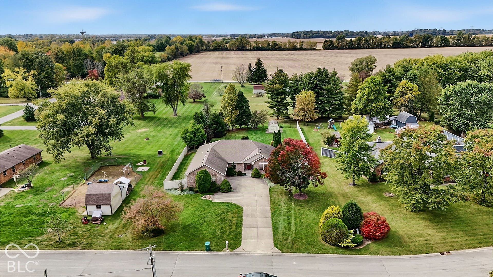 286 N Summerfield Drive N, Greenfield, IN 46140