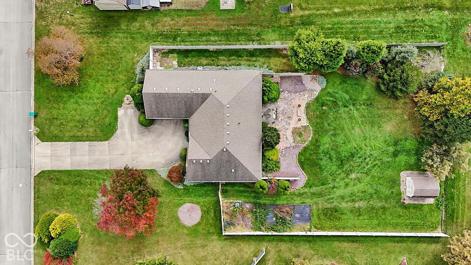 286 N Summerfield Drive N, Greenfield, IN 46140