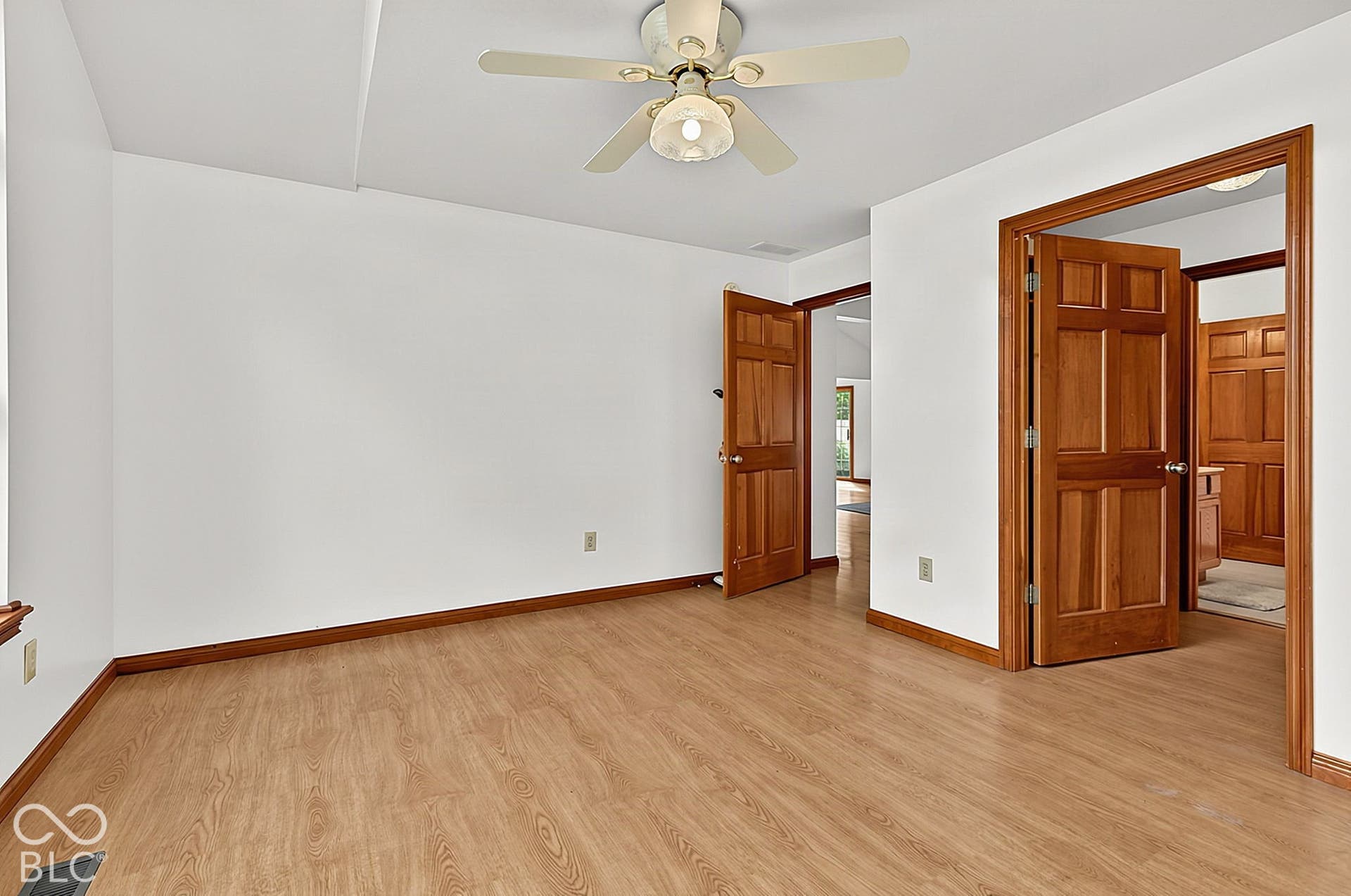 286 N Summerfield Drive N, Greenfield, IN 46140