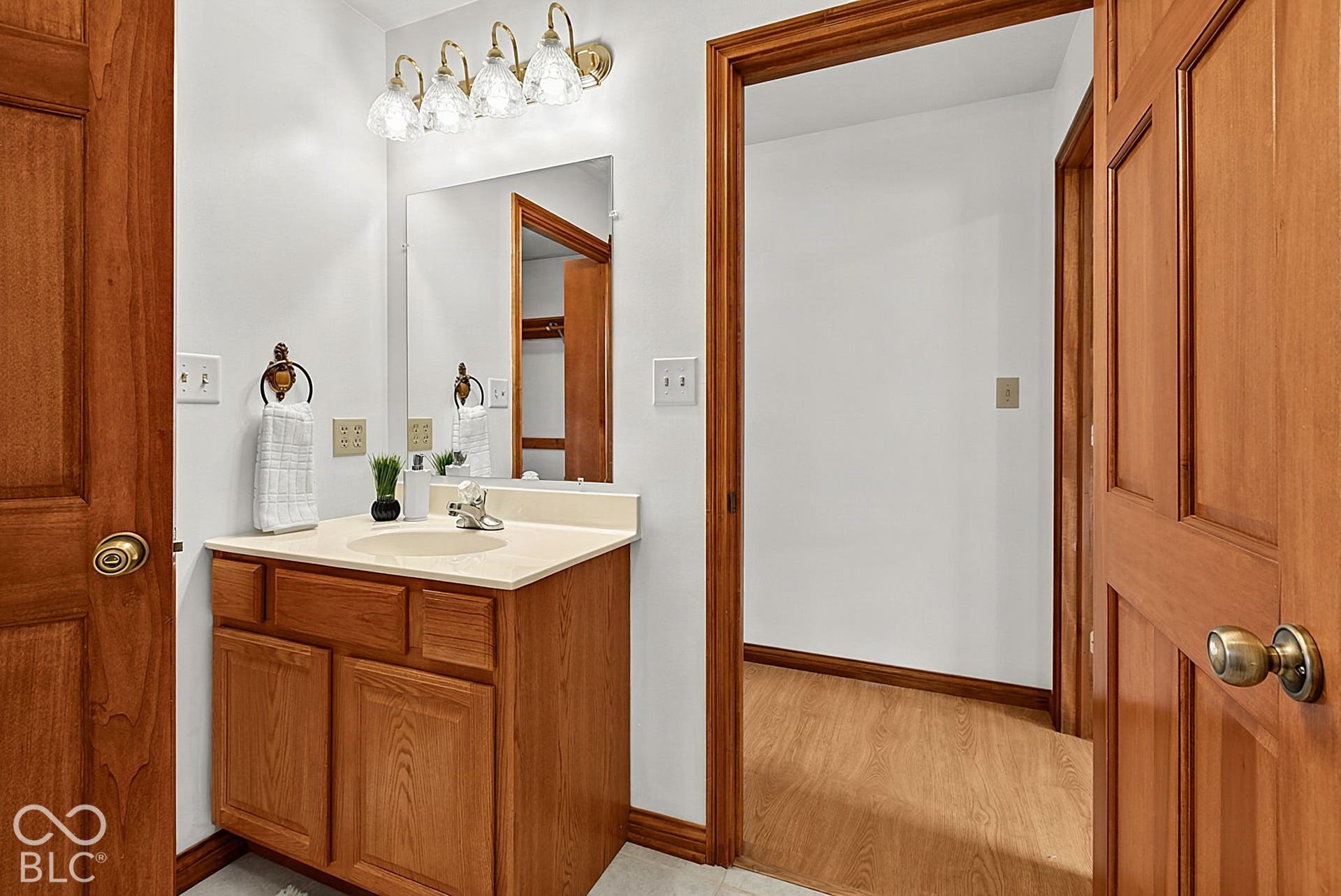 286 N Summerfield Drive N, Greenfield, IN 46140
